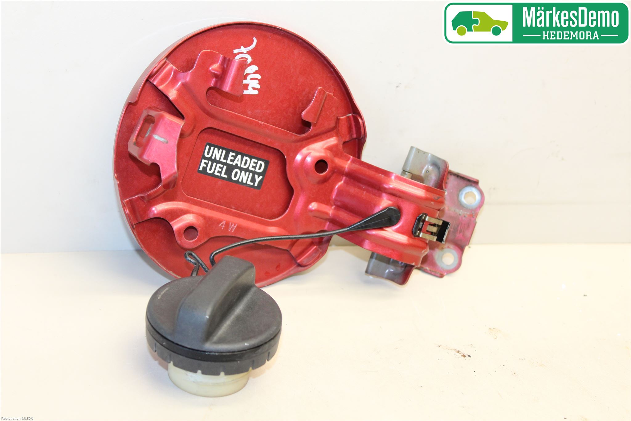 Toyota VERSO 09-18 Tanklucka