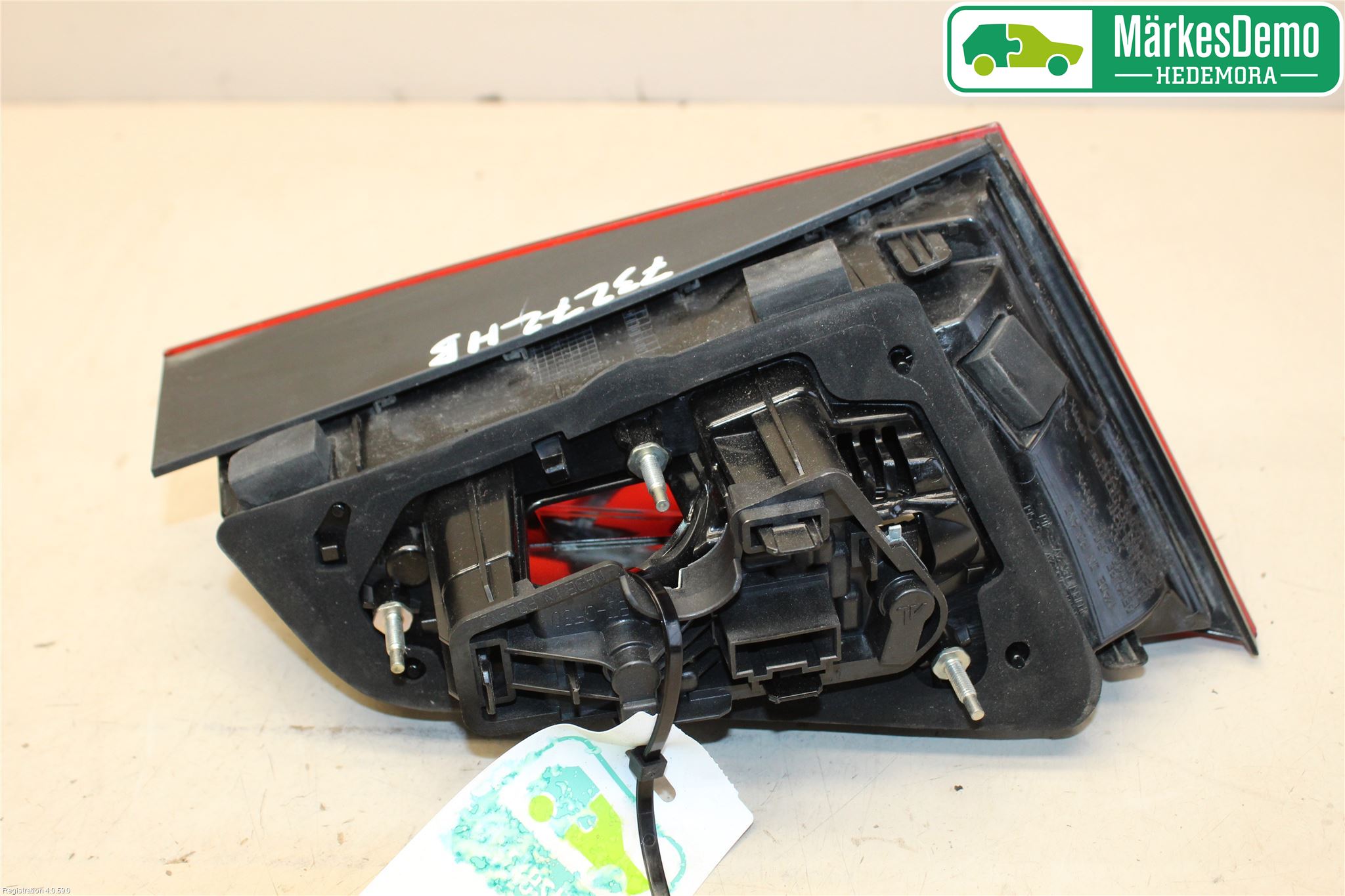 Audi A3/S3 8V 13-20 Bakljus Lucka Hö