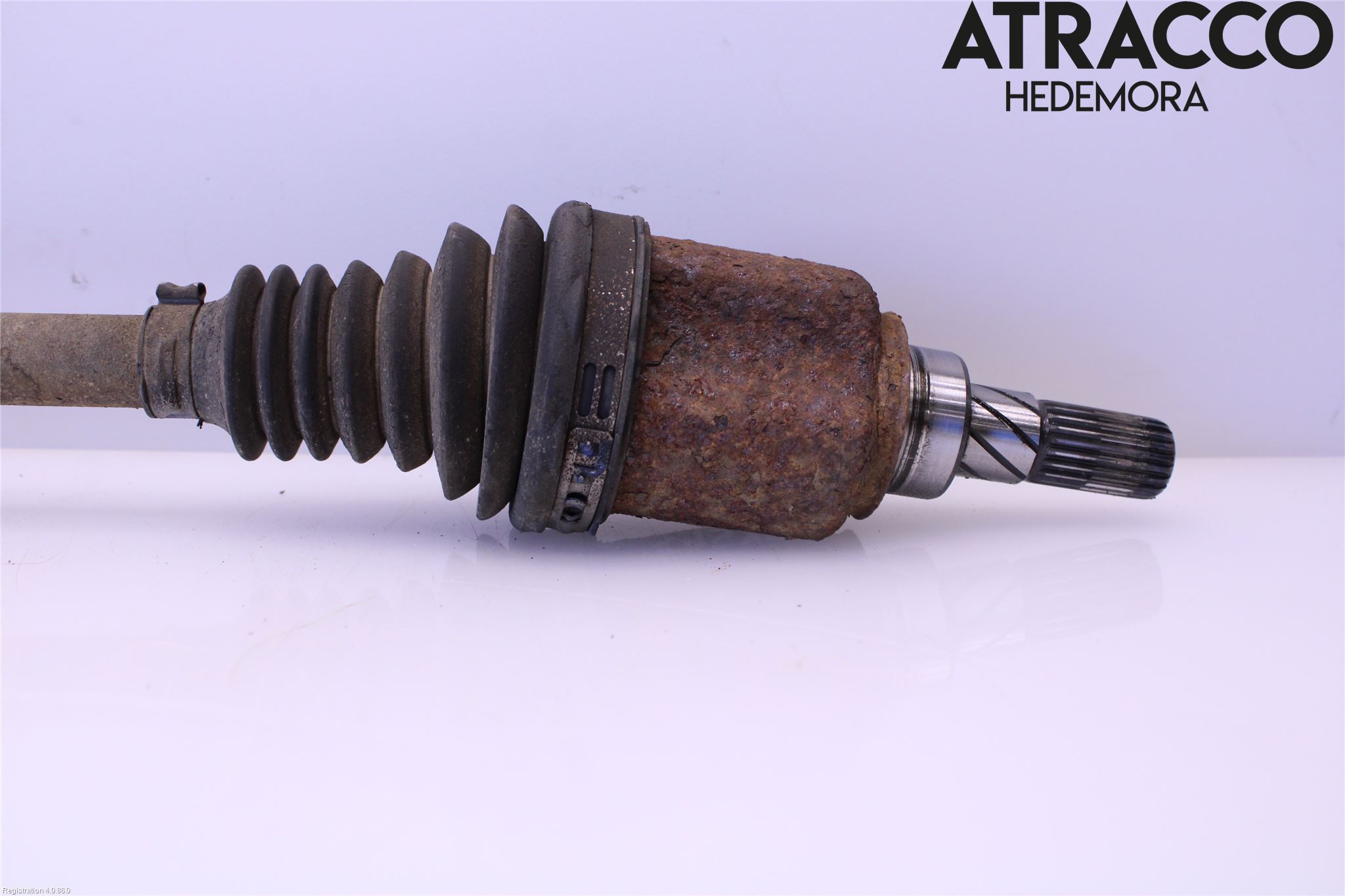 Dacia DUSTER 10-17 Drivaxel Bak Höger