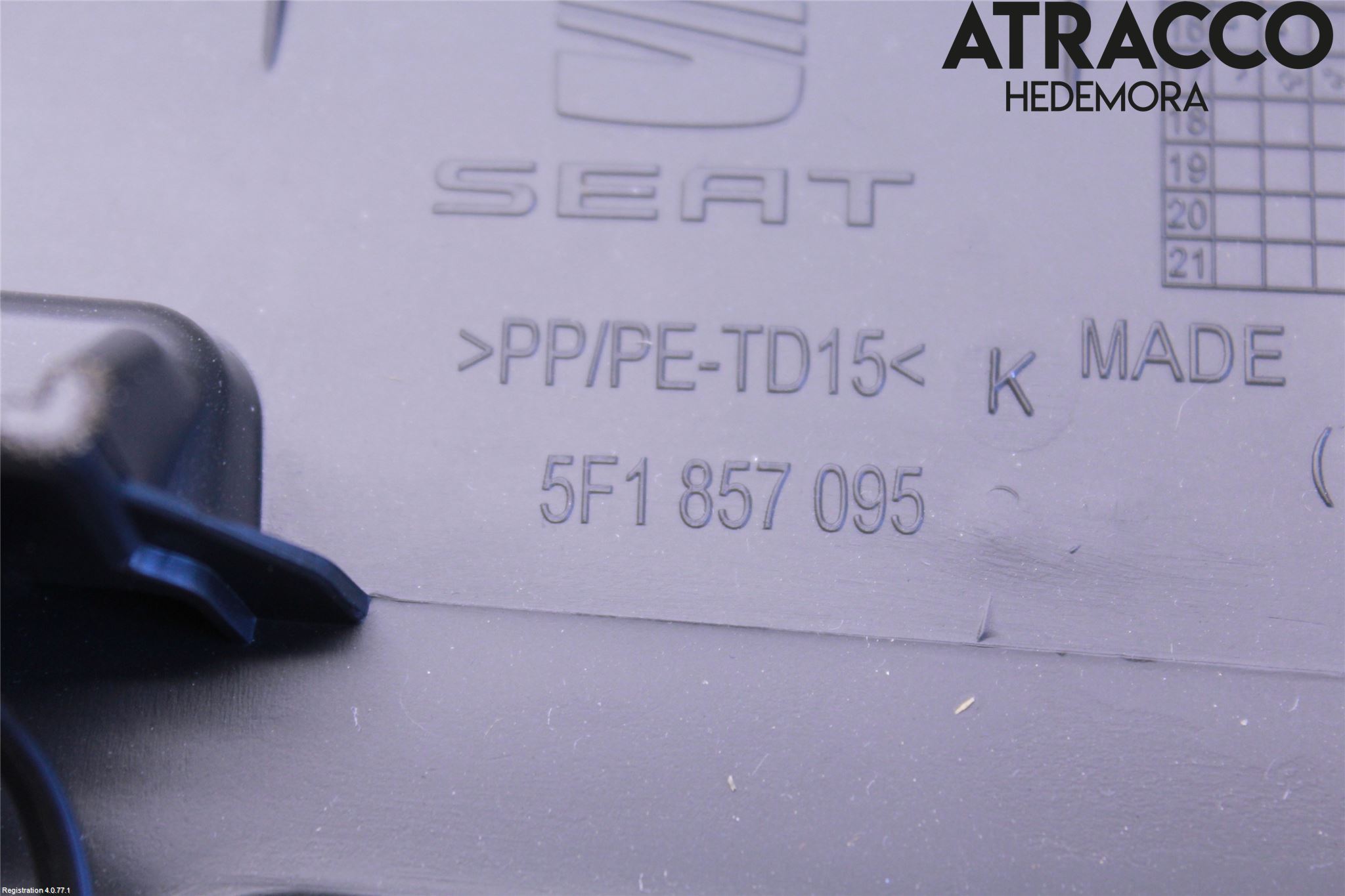 Seat LEON 13-20 Handskfack