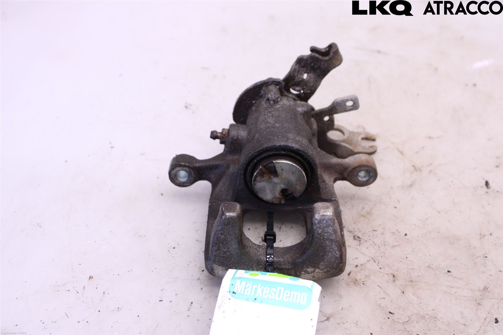 Volkswagen VW CADDY 11-15 Bromsok Bak Vänster
