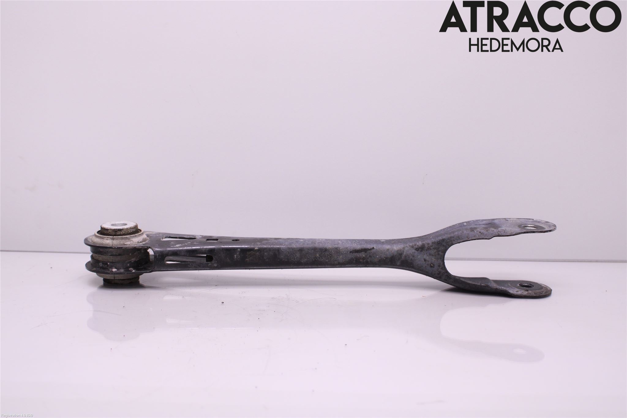 BMW 5 G30/G31/F90 17-23 Bärarm Bak Höger