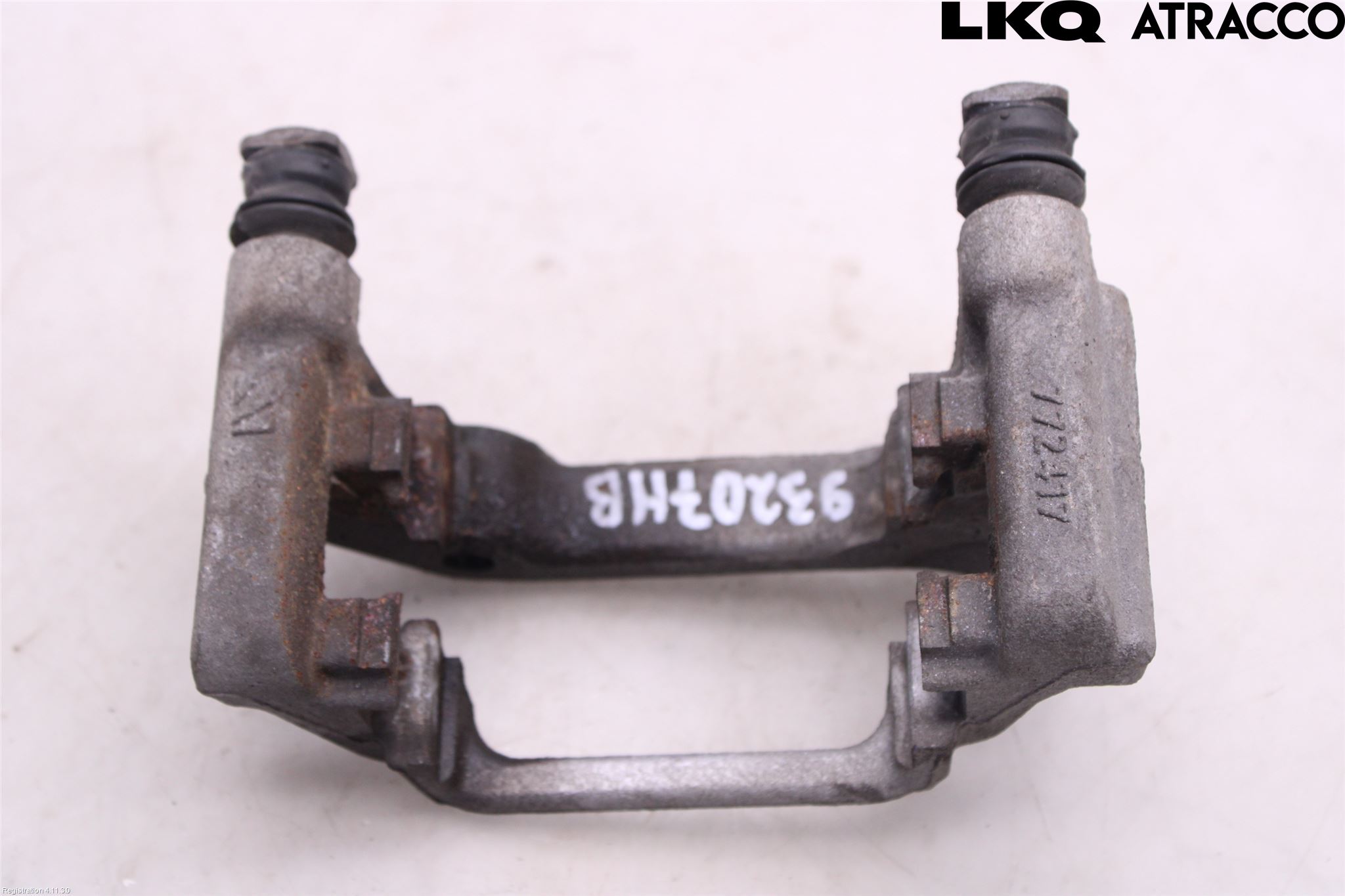 Peugeot 408 22- Bromsokshållare