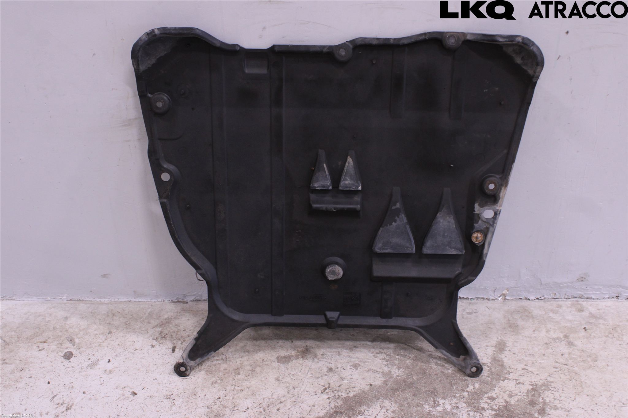 Volvo XC70 05-07 Hasplåt Plåt-Plast