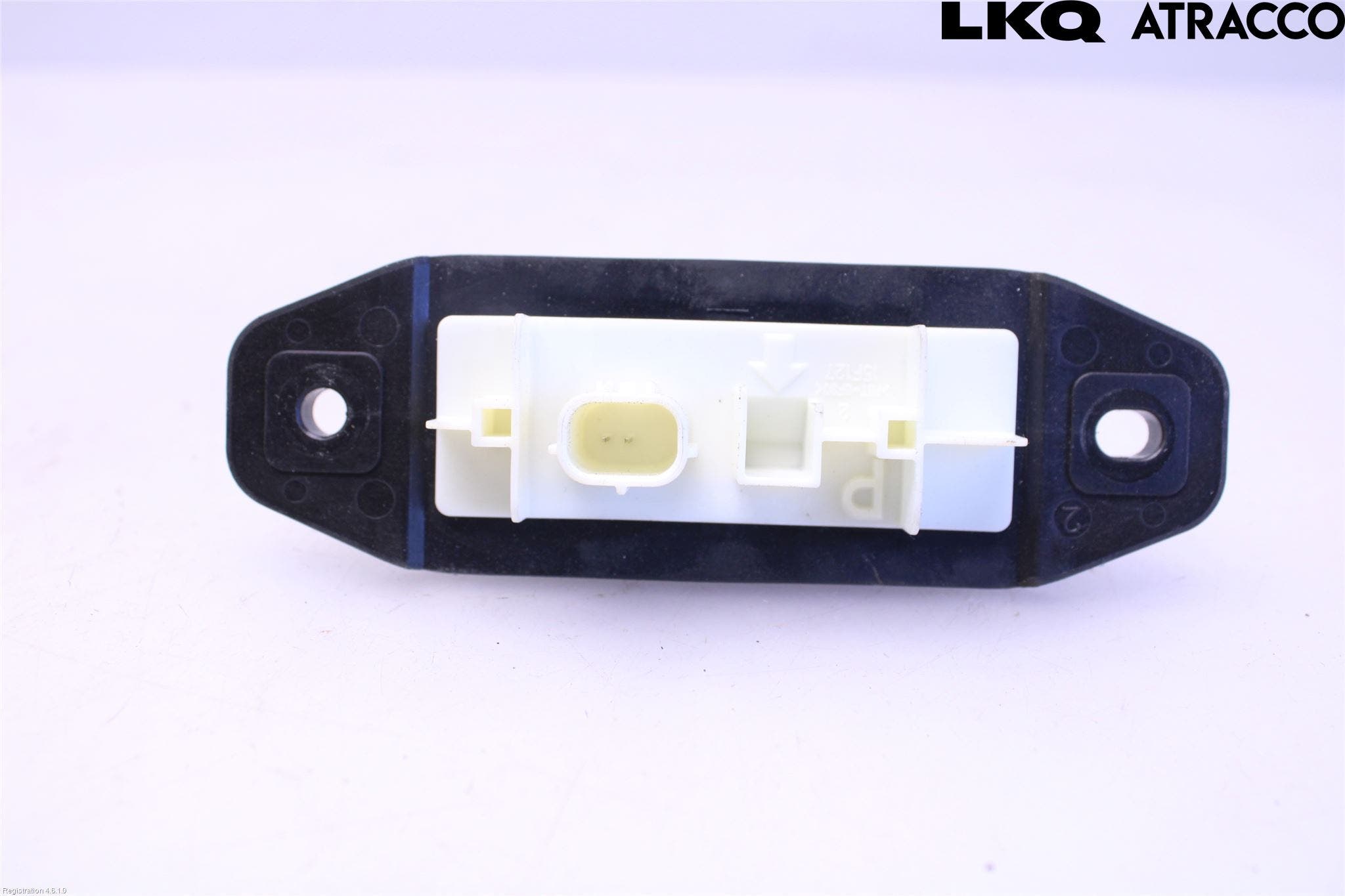 Toyota COROLLA 19- Bakluckehandtag