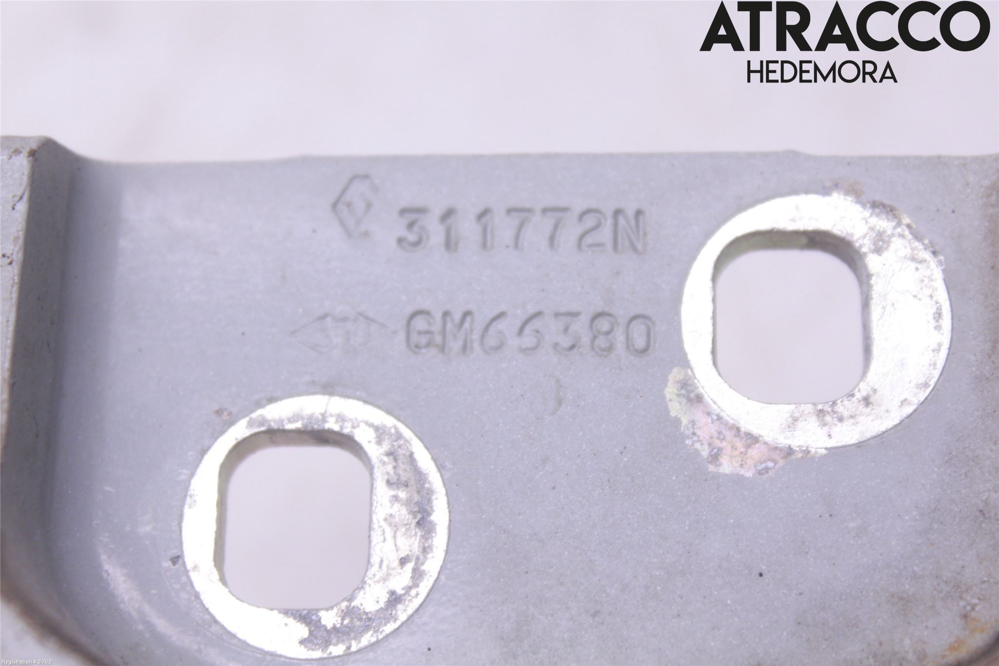Nissan PRIMASTAR Dörrgångjärn