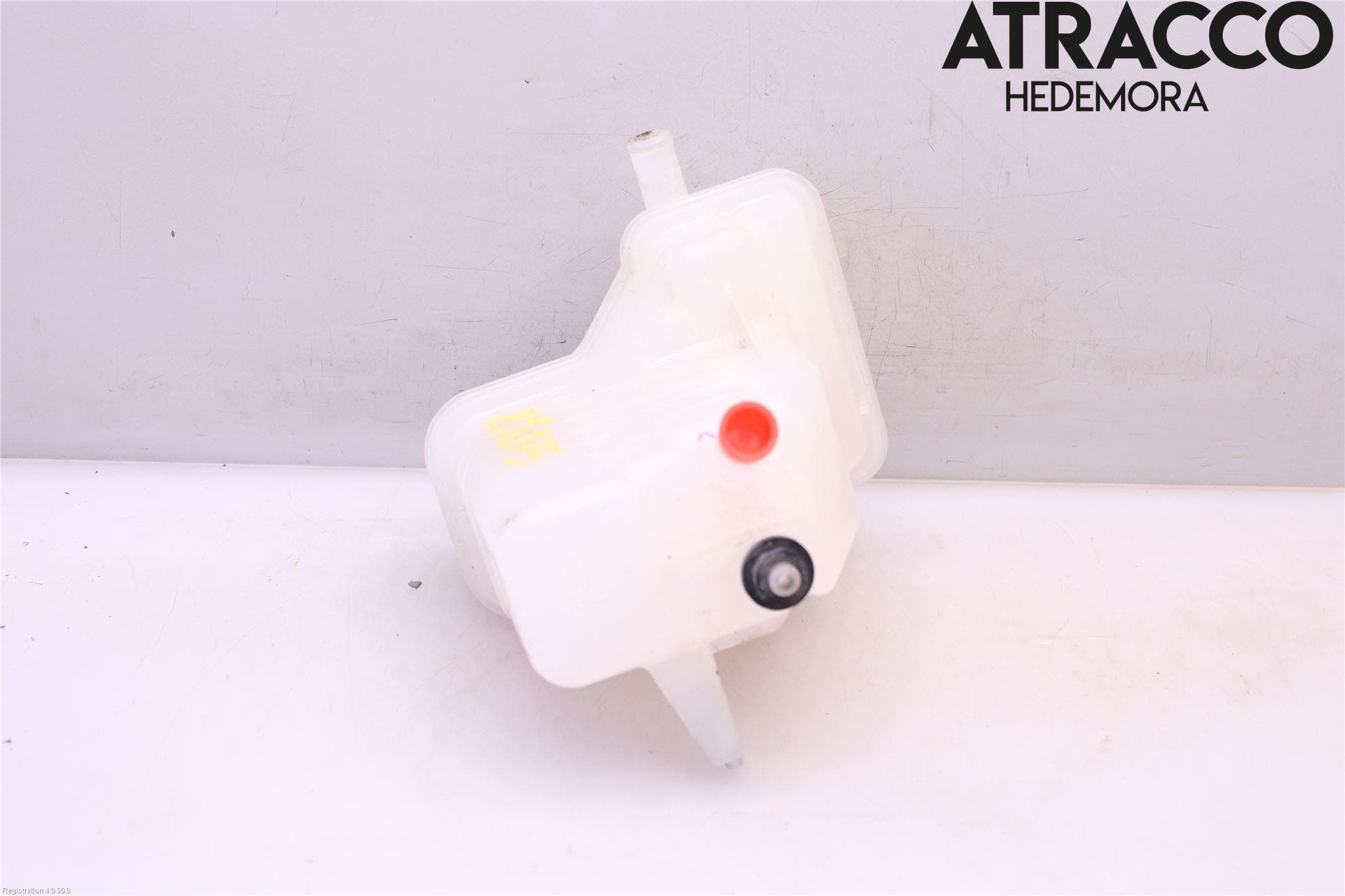 Toyota HILUX 16- Expansionstank