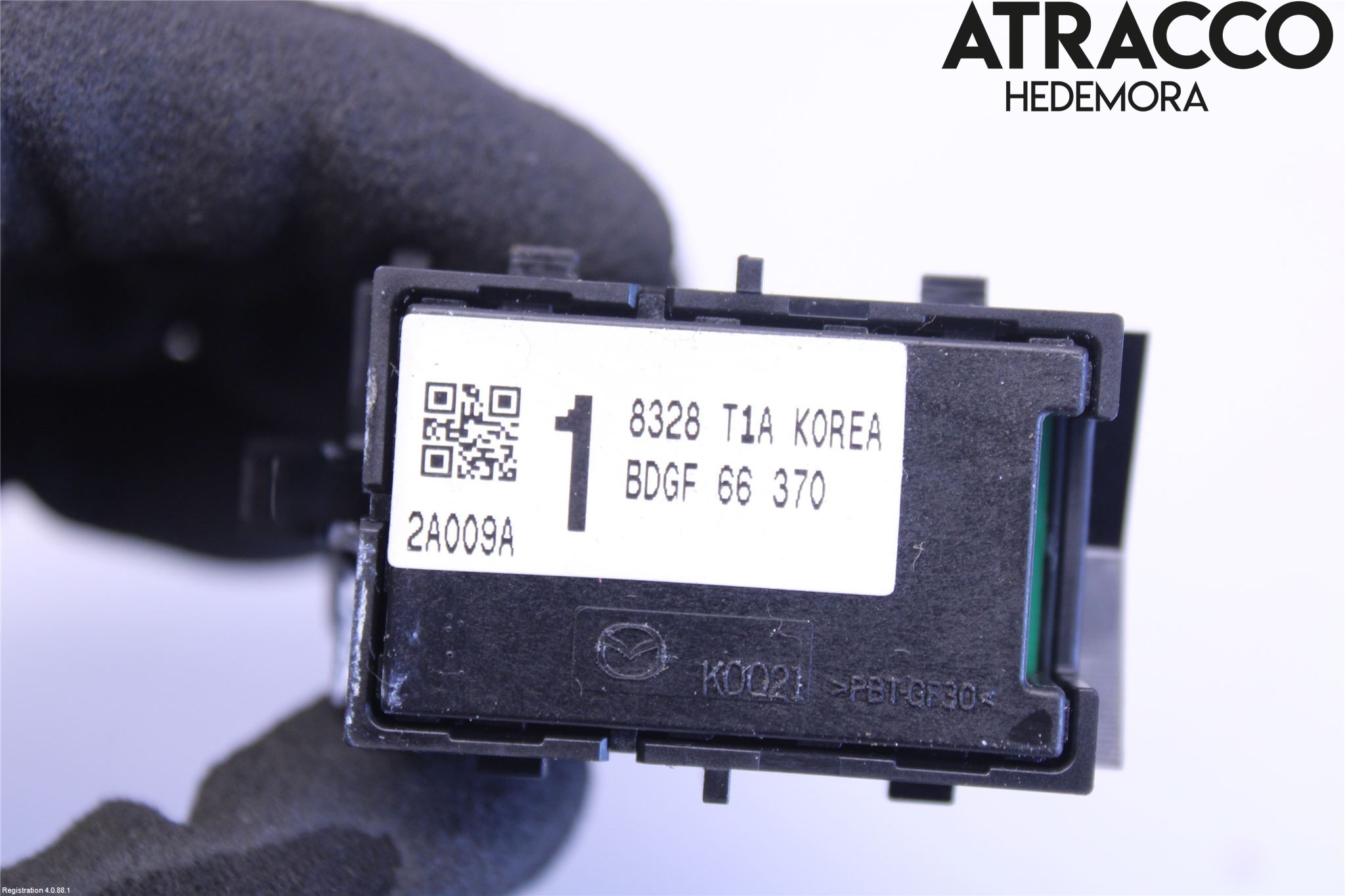 Mazda 3 IV 19- Strömställare Elhiss