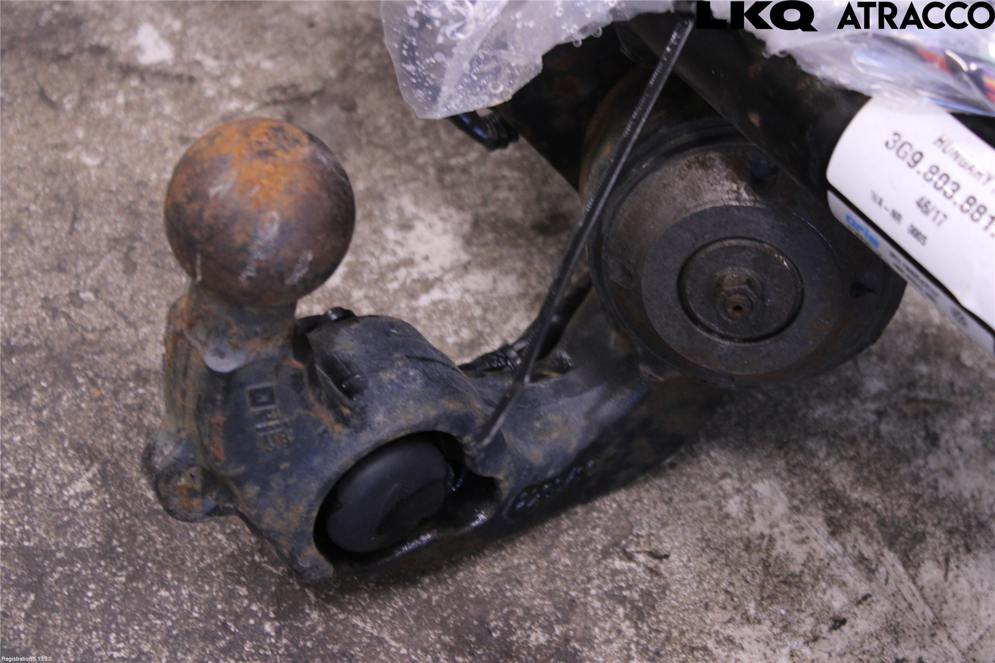 Volkswagen VW PASSAT 15-19 Dragkrok