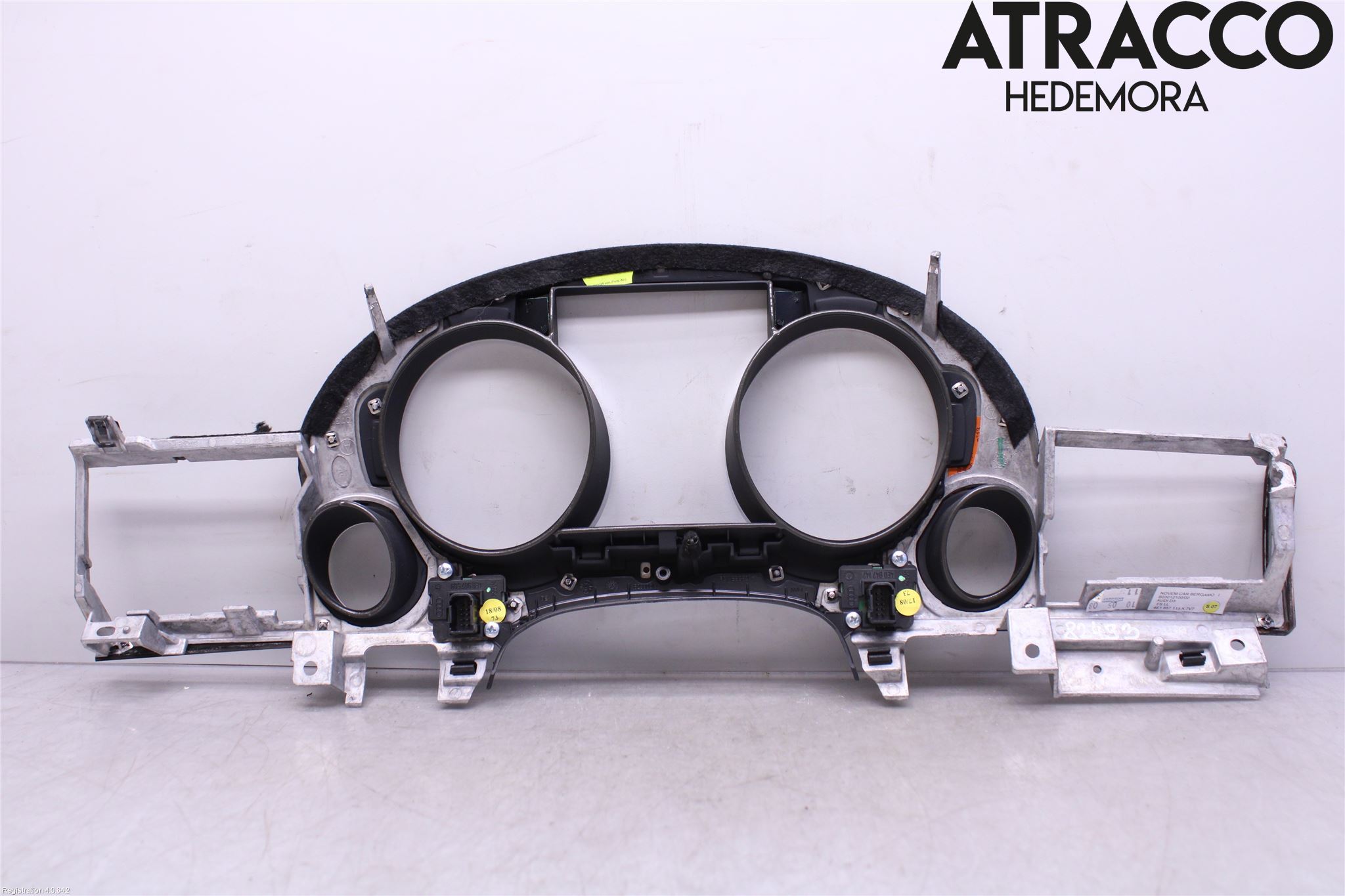 Audi A8/S8 4E  02-09 Instrumentsarg