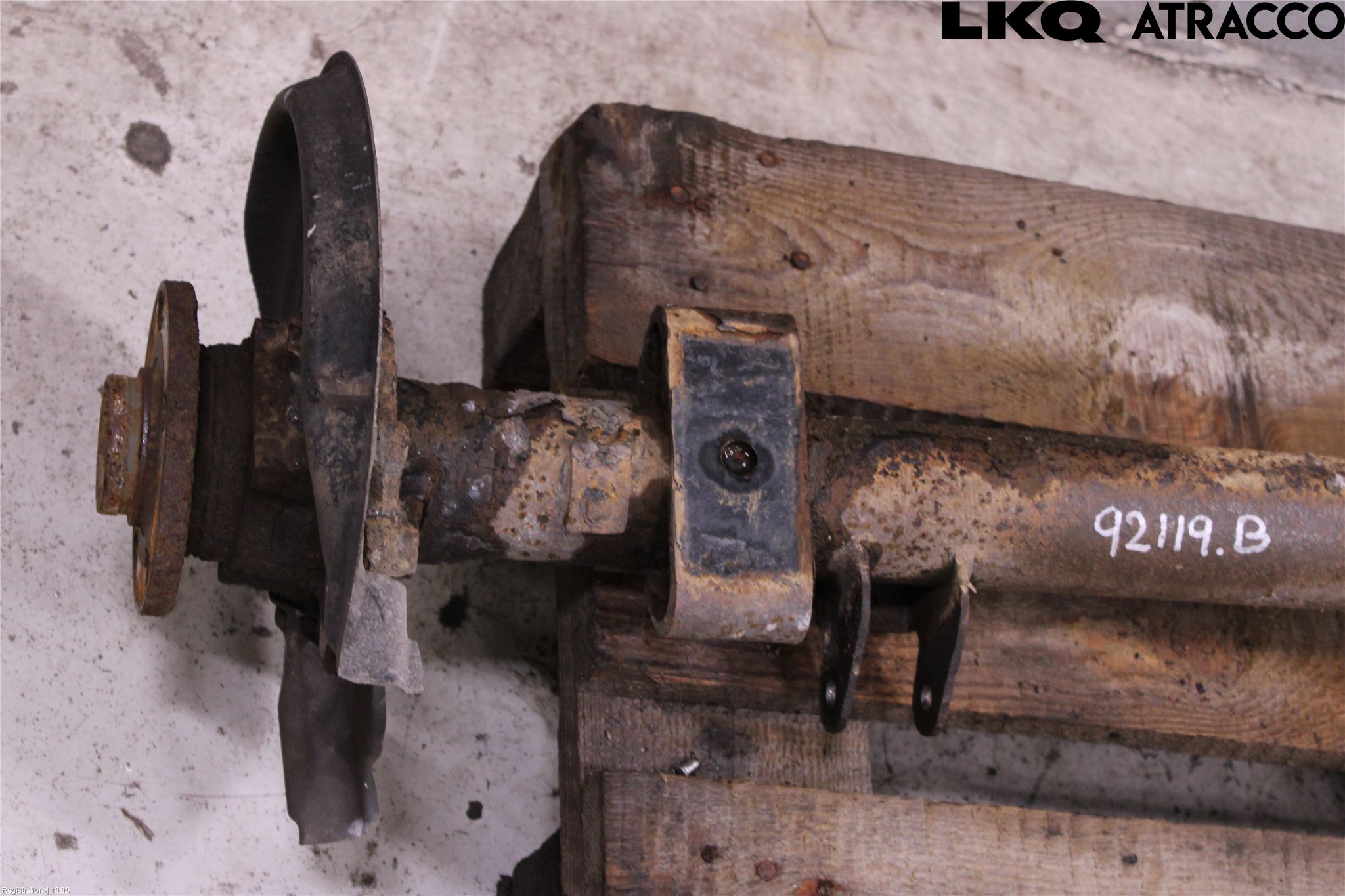 Volkswagen VW CADDY 11-15 Bakaxel