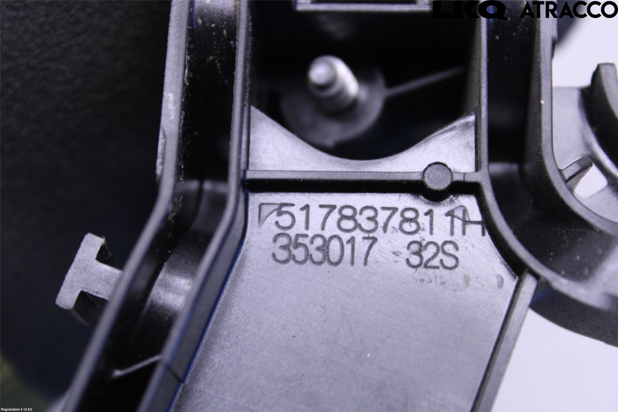 Volkswagen VW TOURAN 16- Dörrhandtag Yttre Vä