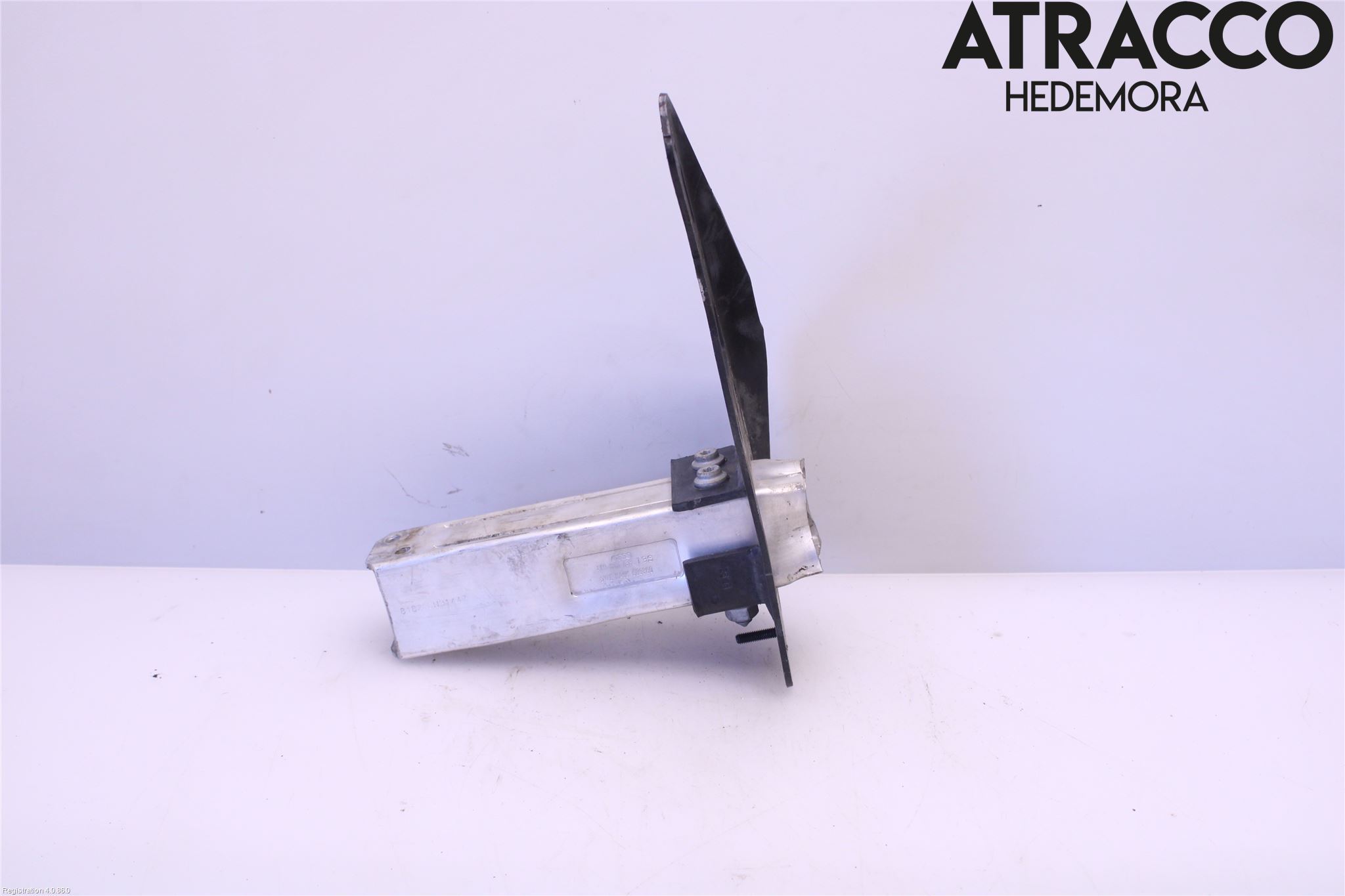 Audi A6/S6     05-11 Stötfångarbärjärn Fram