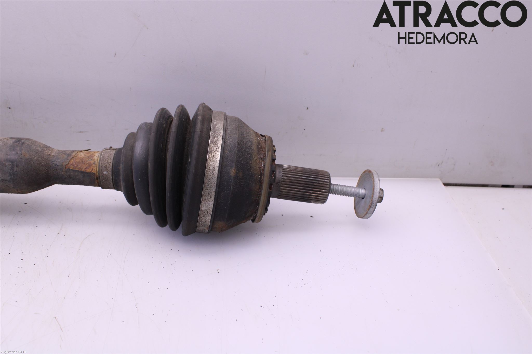 Volvo XC70 08-13 Drivaxel Fram Höger