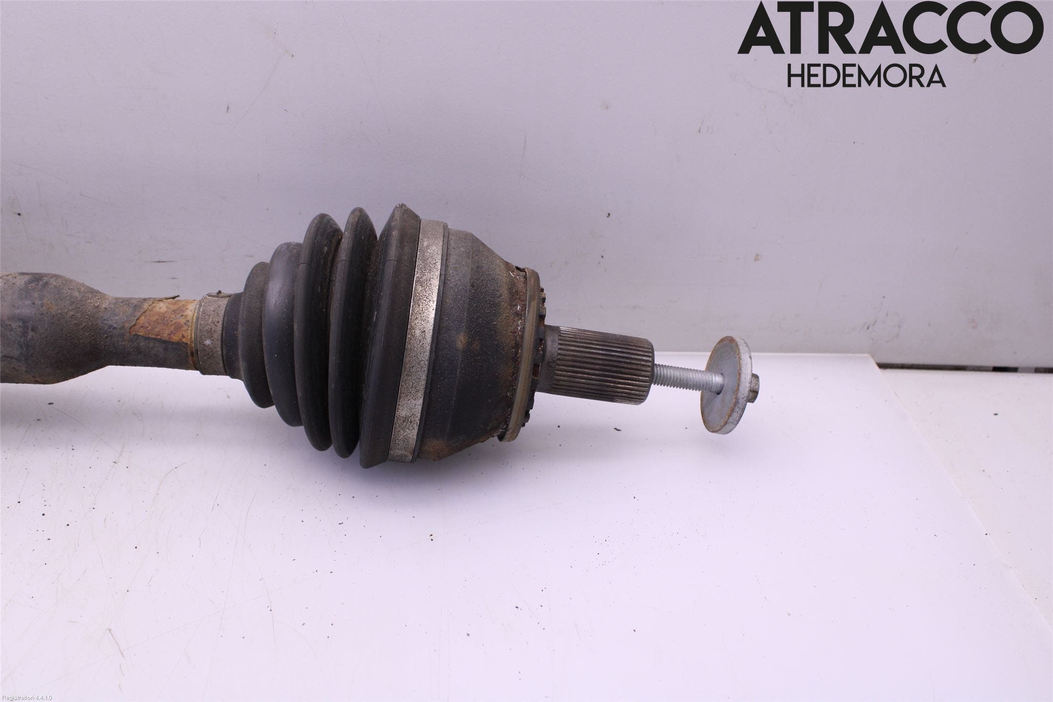 Volvo XC70 08-13 Drivaxel Fram Höger