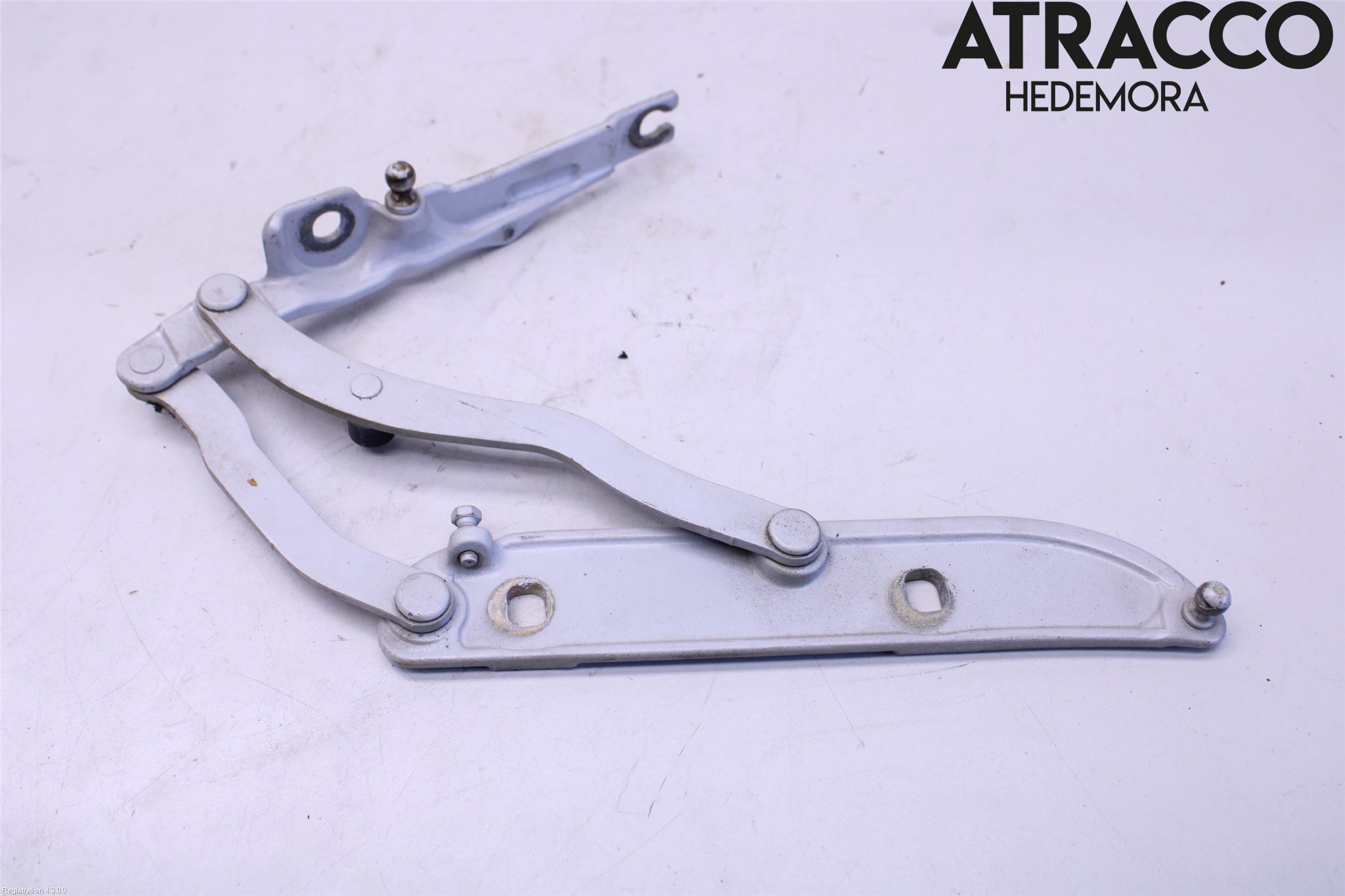 BMW 3 E46      98-05 Bakluckegångjärn Hö