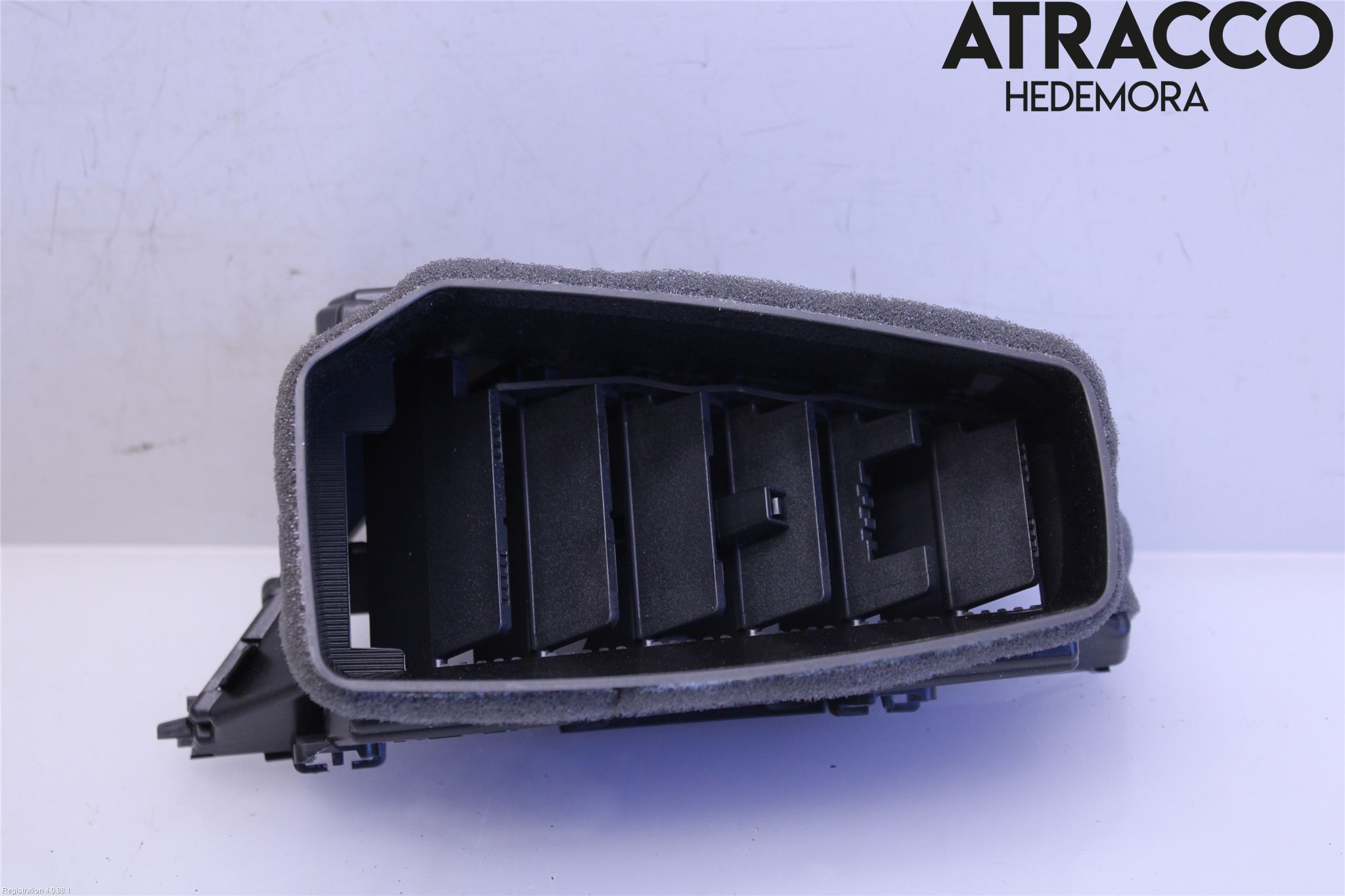 Toyota COROLLA 19- Defrosterkanal-Munstycke