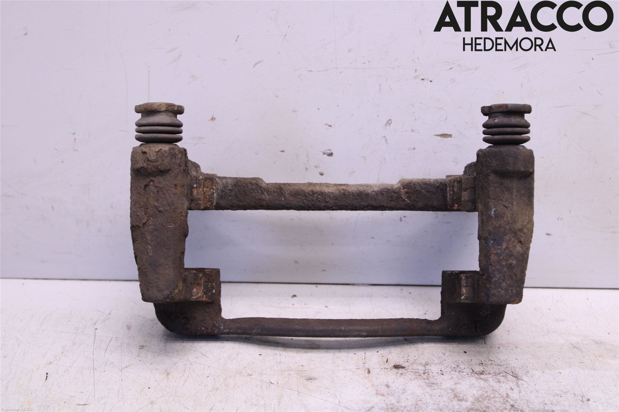 Mazda CX-5 12-17 Bromsokshållare