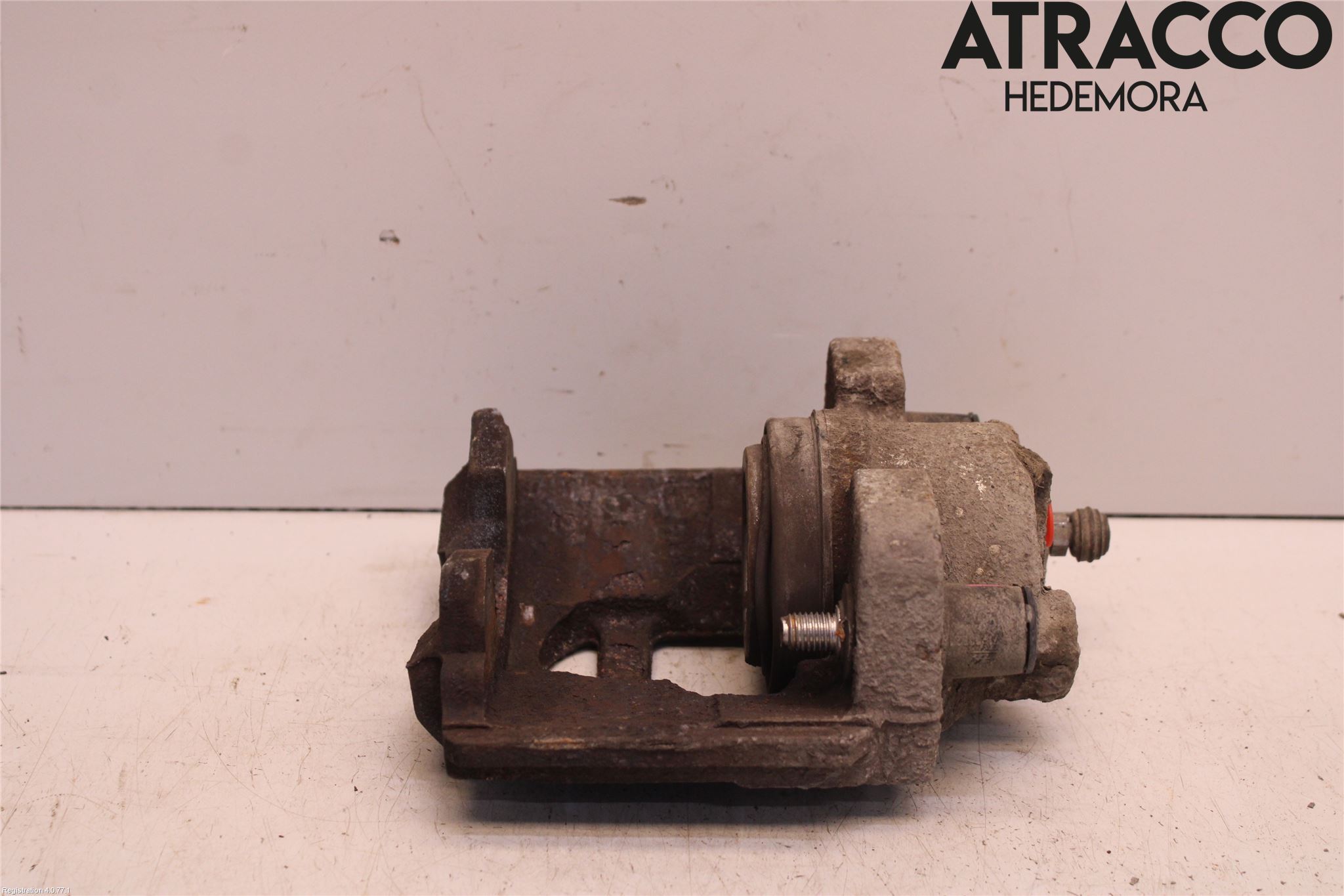 Toyota YARIS XP130 15-20 Bromsok Fram Vänster