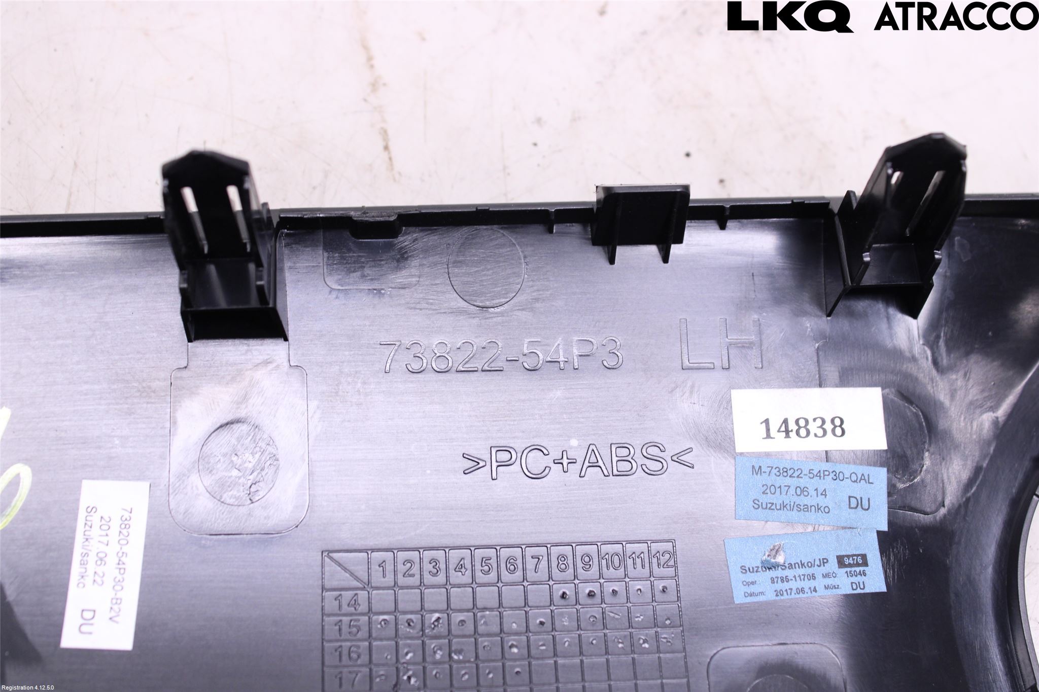 Suzuki VITARA 15- Instrumentbräda Inlägg-Dekorlist