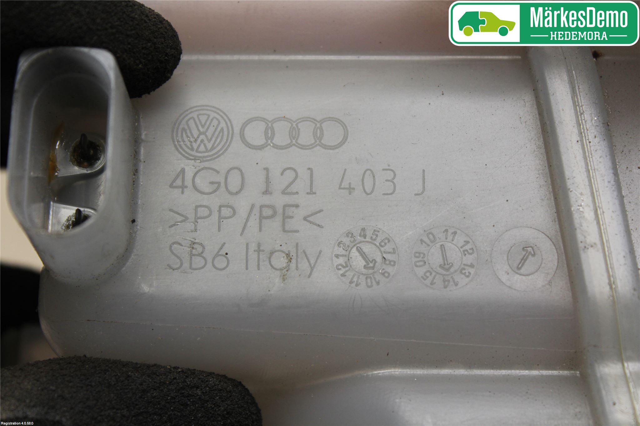 Audi A6 ALLROAD 12-18 Expansionstank