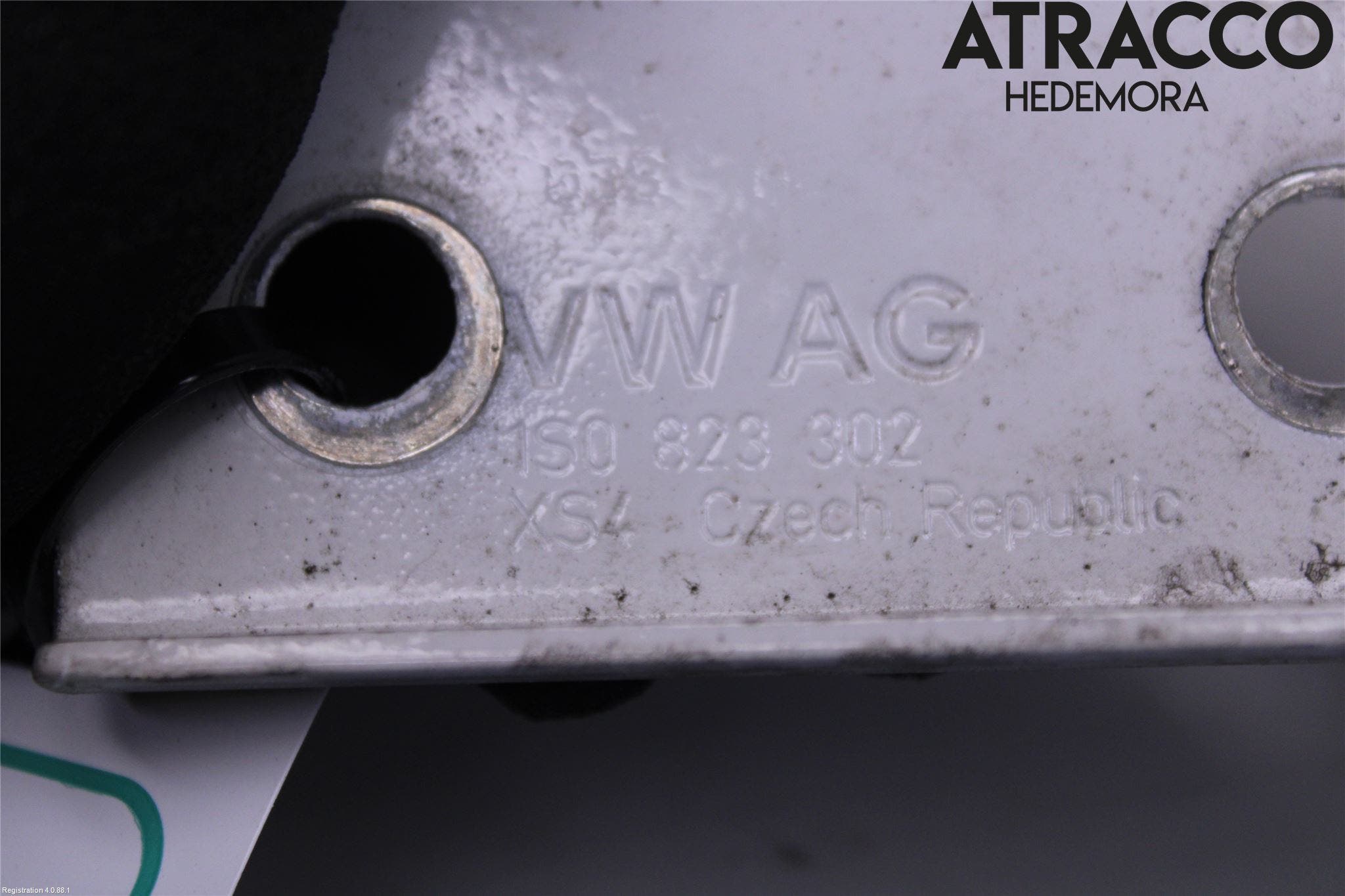 Volkswagen VW UP! / E-UP! Huvgångjärn