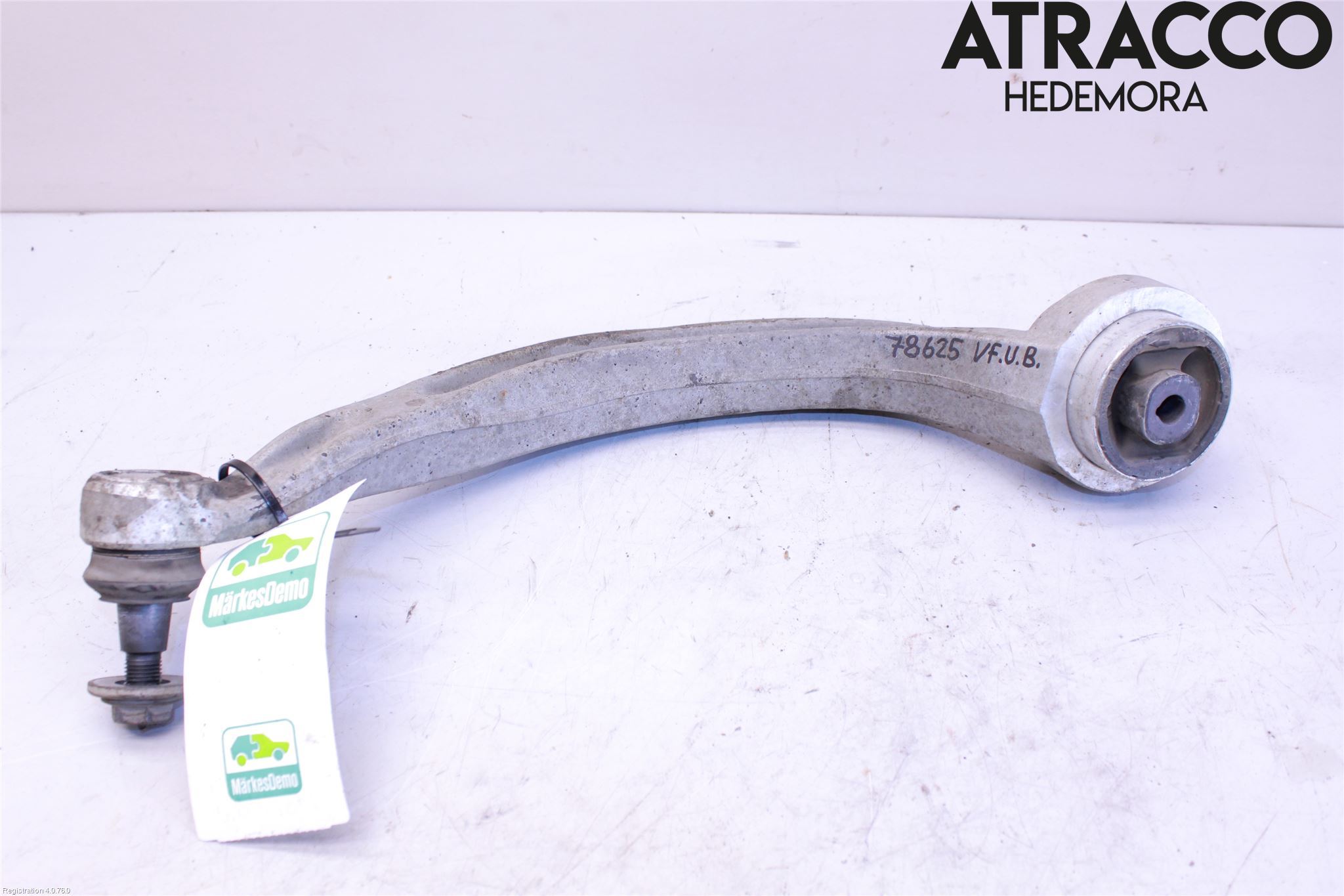 Audi A4 12-15 Bärarm Fram Undre Vä