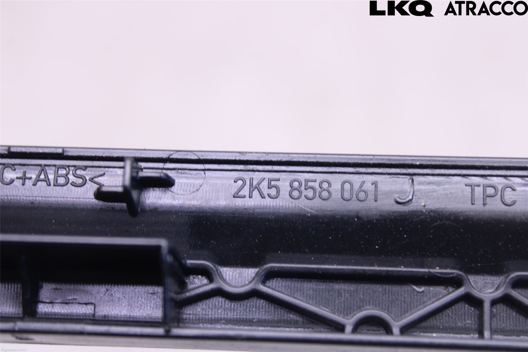 Volkswagen VW CADDY 16-20 Instrument-Radio Sarg