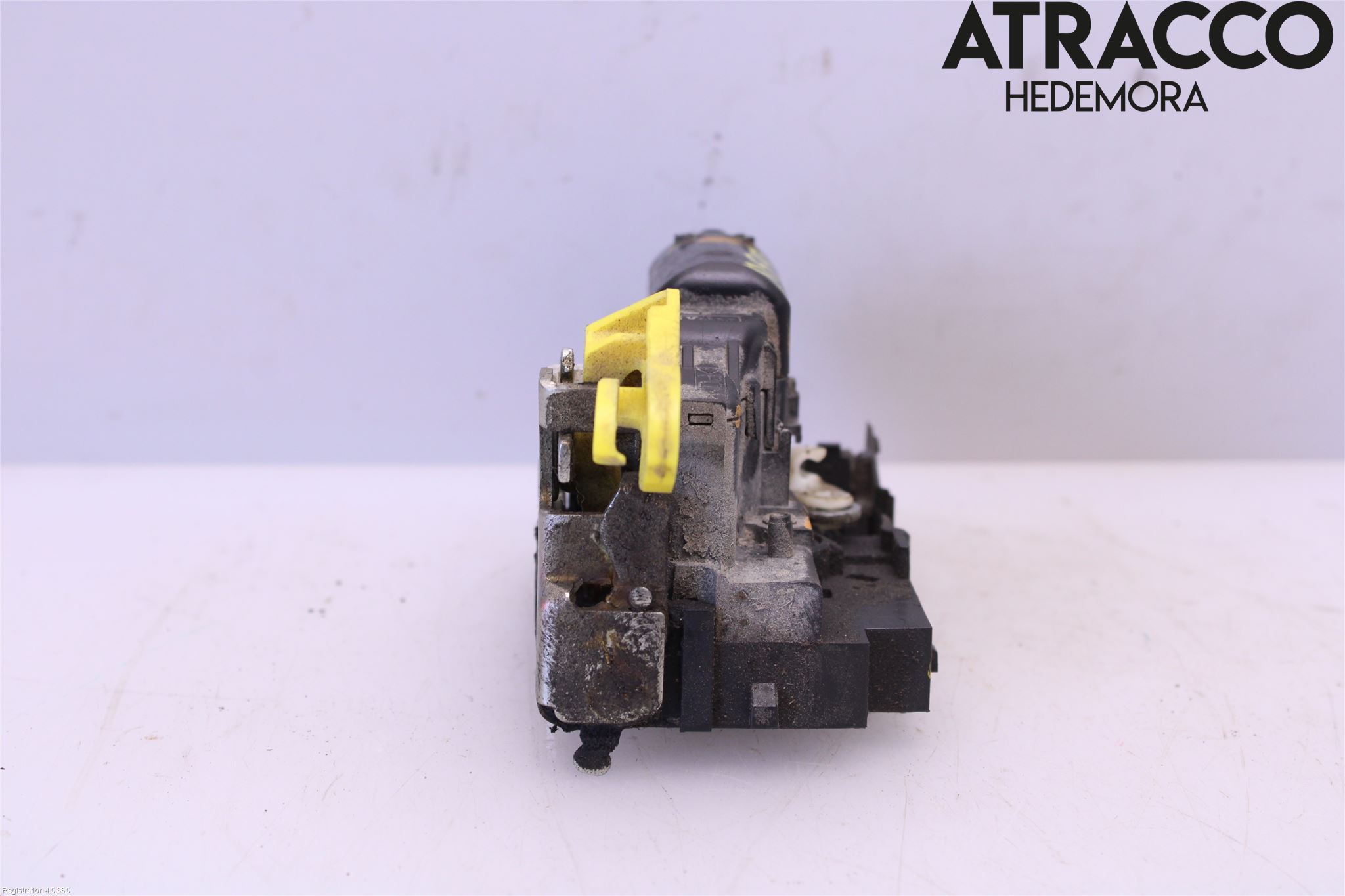 Dacia DUSTER 10-17 Låskista-Dörrlås