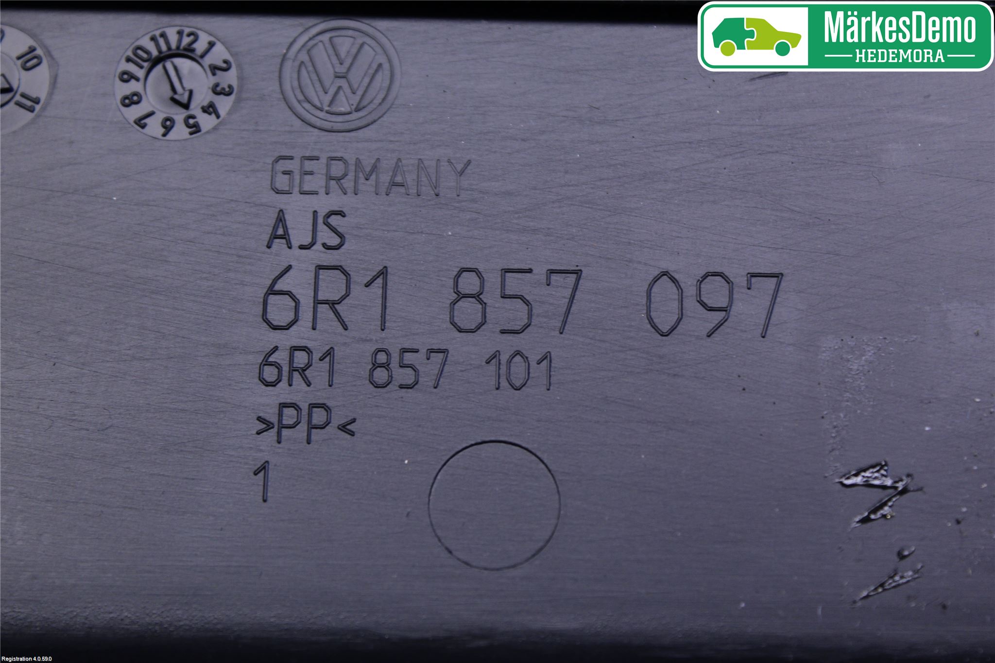 Volkswagen VW POLO 10-17 Handskfack