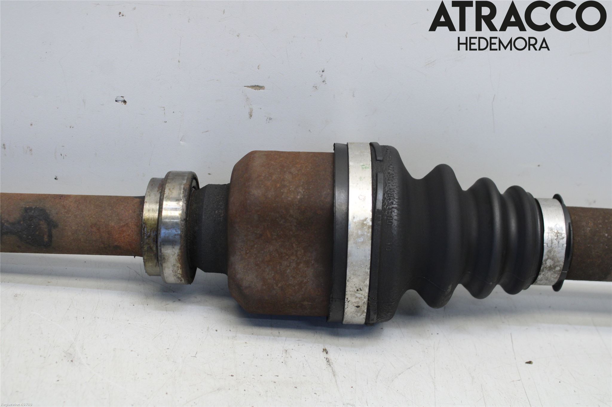 Peugeot 308 08-13 Drivaxel Fram Höger