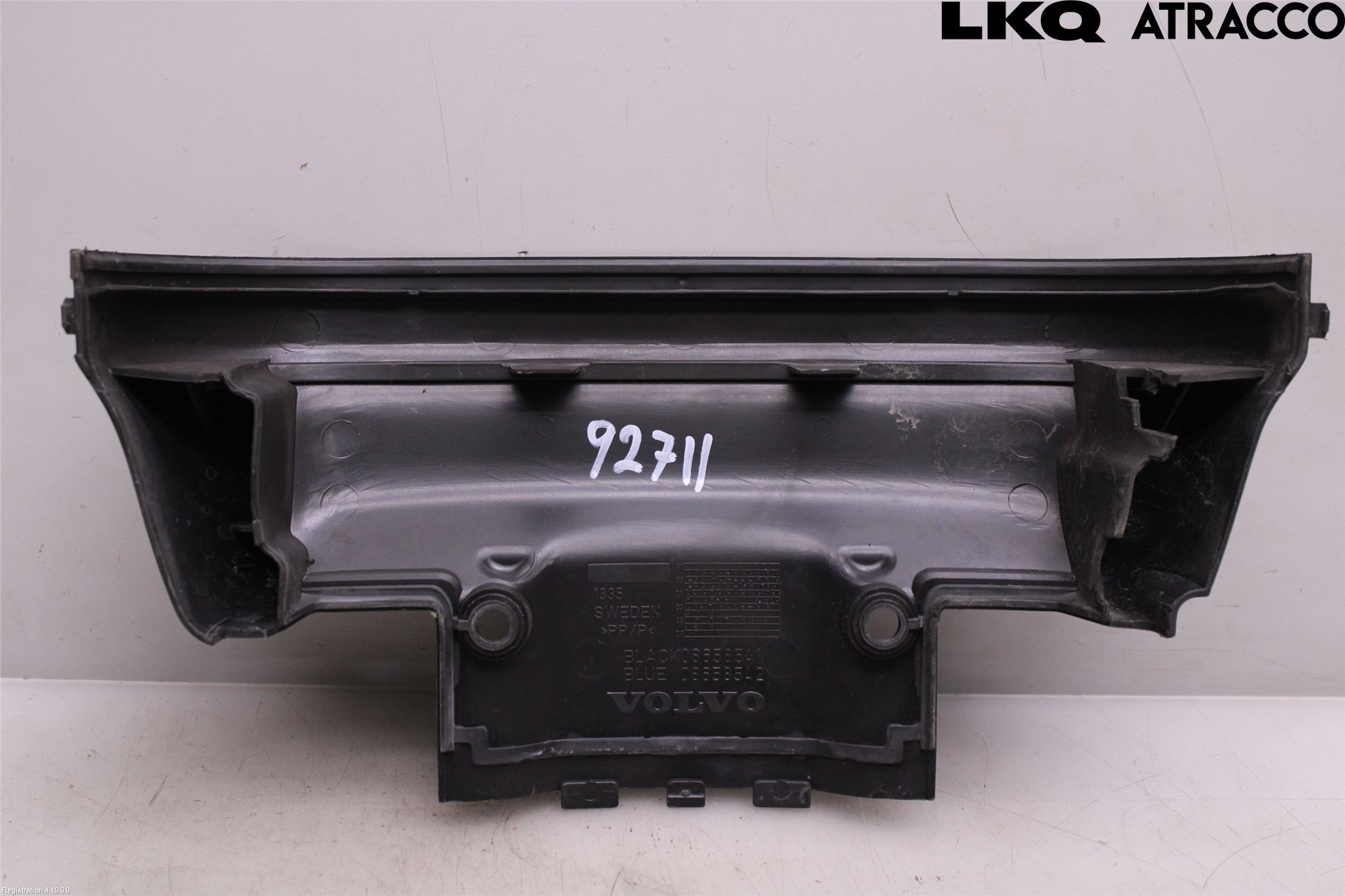 Volvo V70 05-08 Motorkåpa