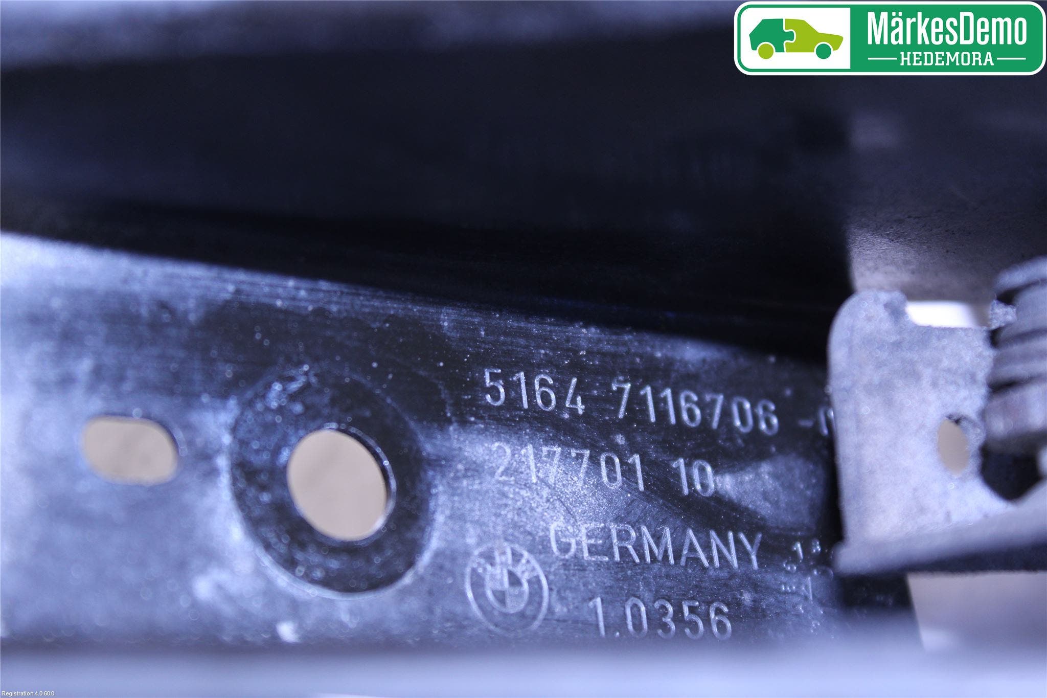 BMW 3 E90/91 SED/TOU 05-12 Huvlås