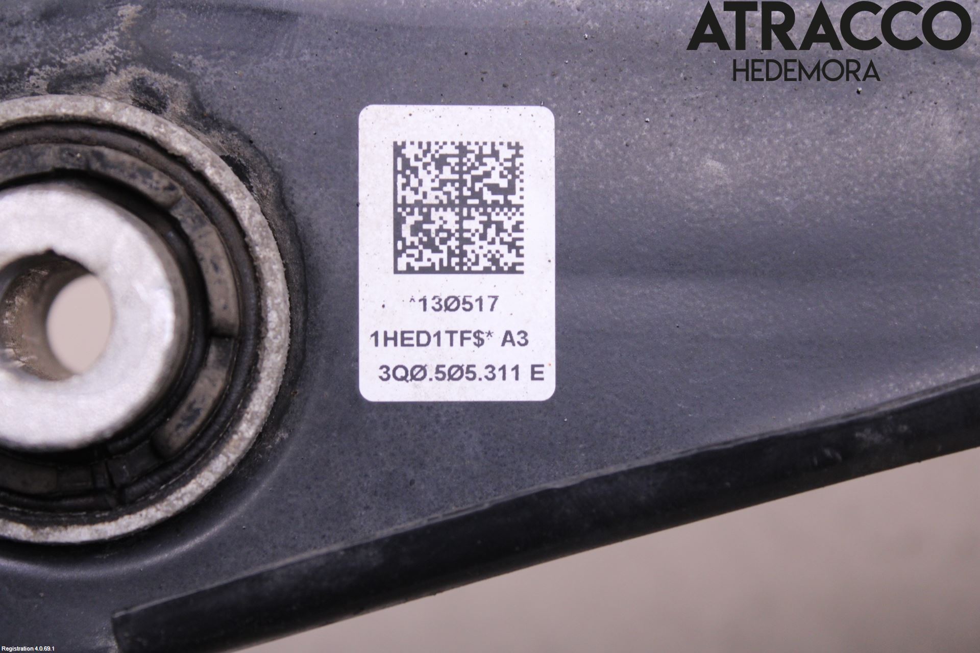 Volkswagen VW PASSAT 15-19 Bärarm Bak Vänster