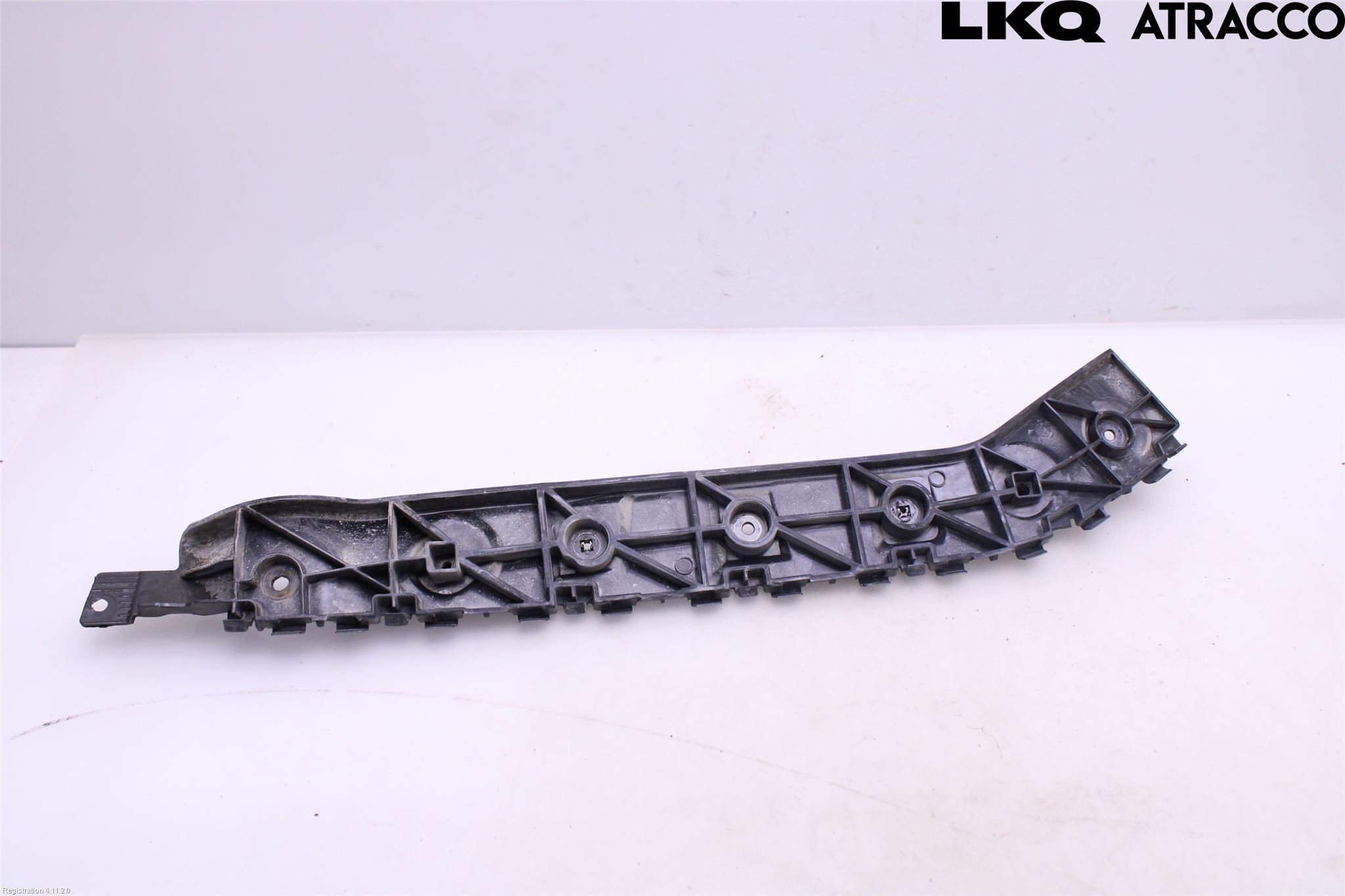 Ford EXPLORER 93-23 Stötfångarfäste Bak Hö