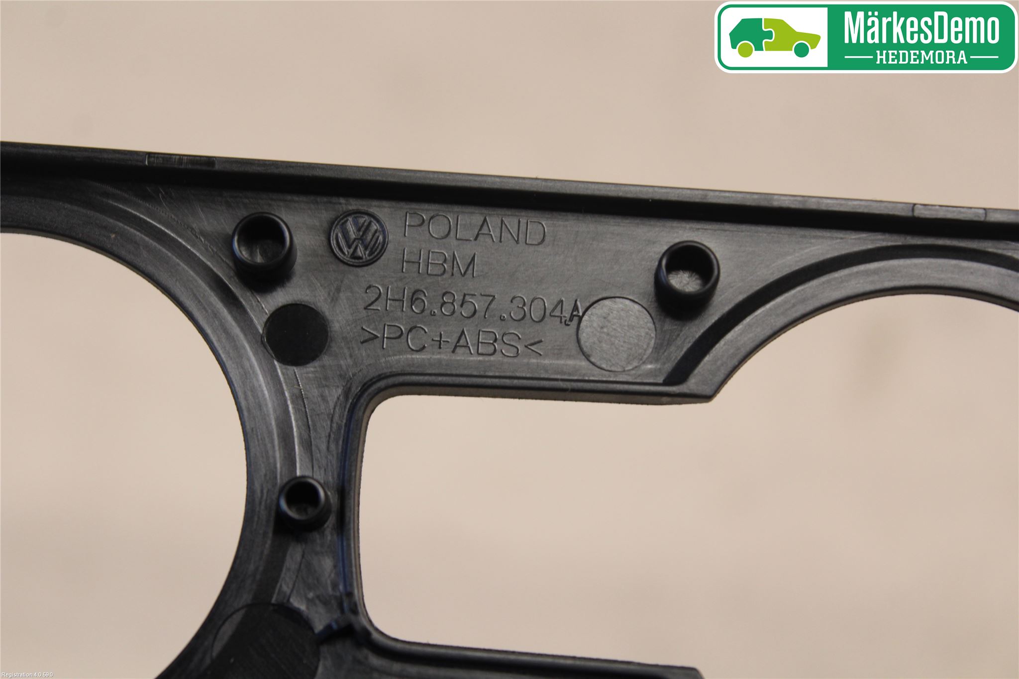 Volkswagen VW AMAROK 2H 10-22 Instrumentsarg