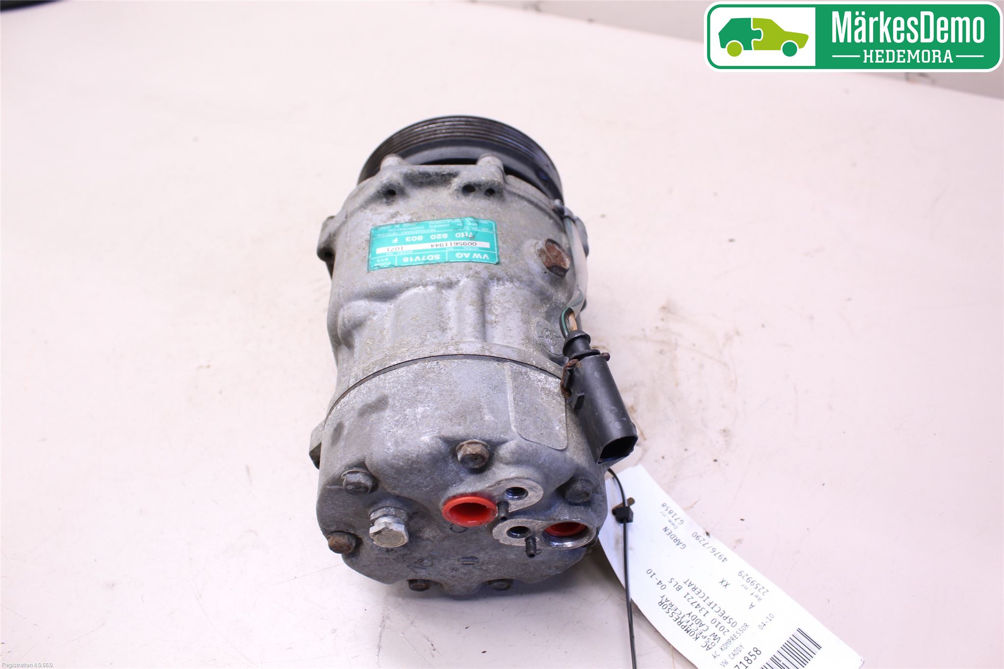 Volkswagen VW CADDY      04-10 Ac Kompressor