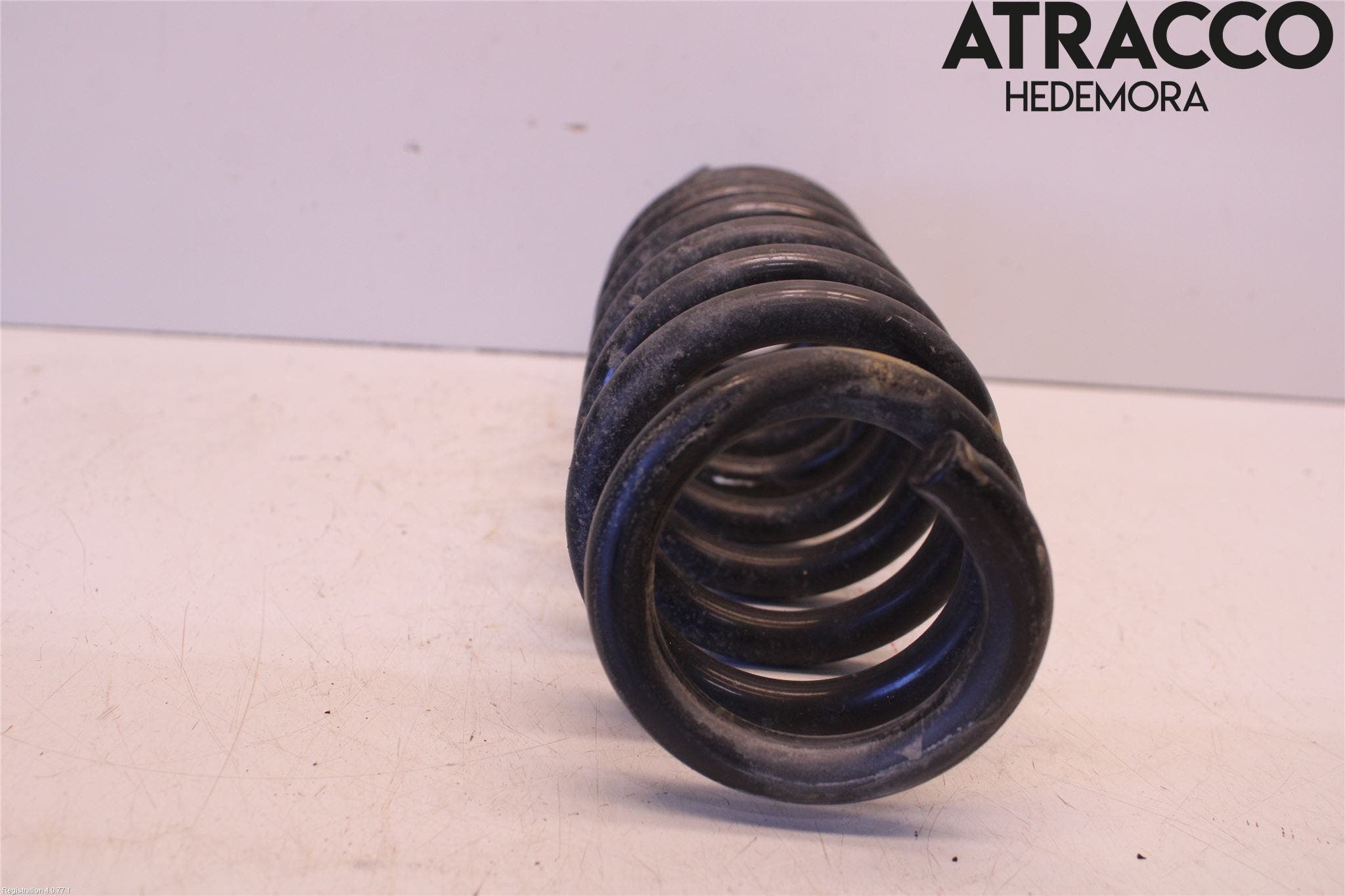 BMW 1 E87/81 5D/3D 03-11 Fjäder Bak