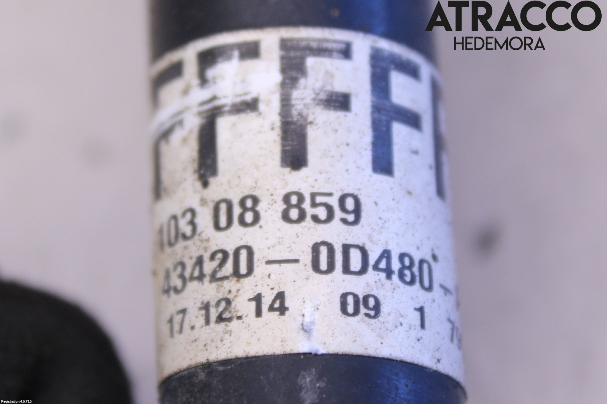 Toyota YARIS XP130 15-20 Drivaxel Fram Vänster
