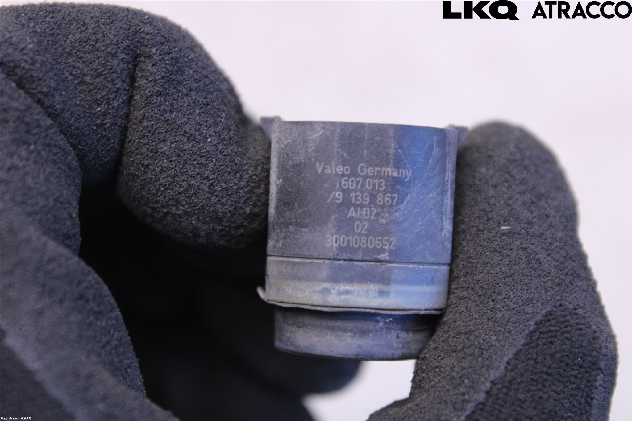 BMW X3 E83     03-10 Parkeringshjälp Frontsensor