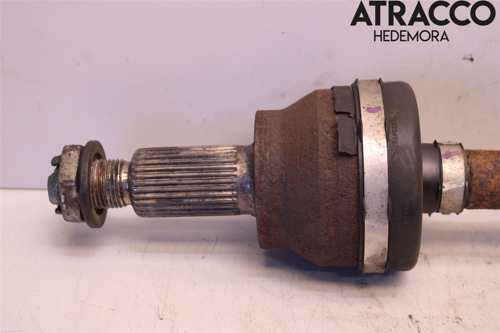Jaguar XE (X760) 15-24 Drivaxel Bak Vänster