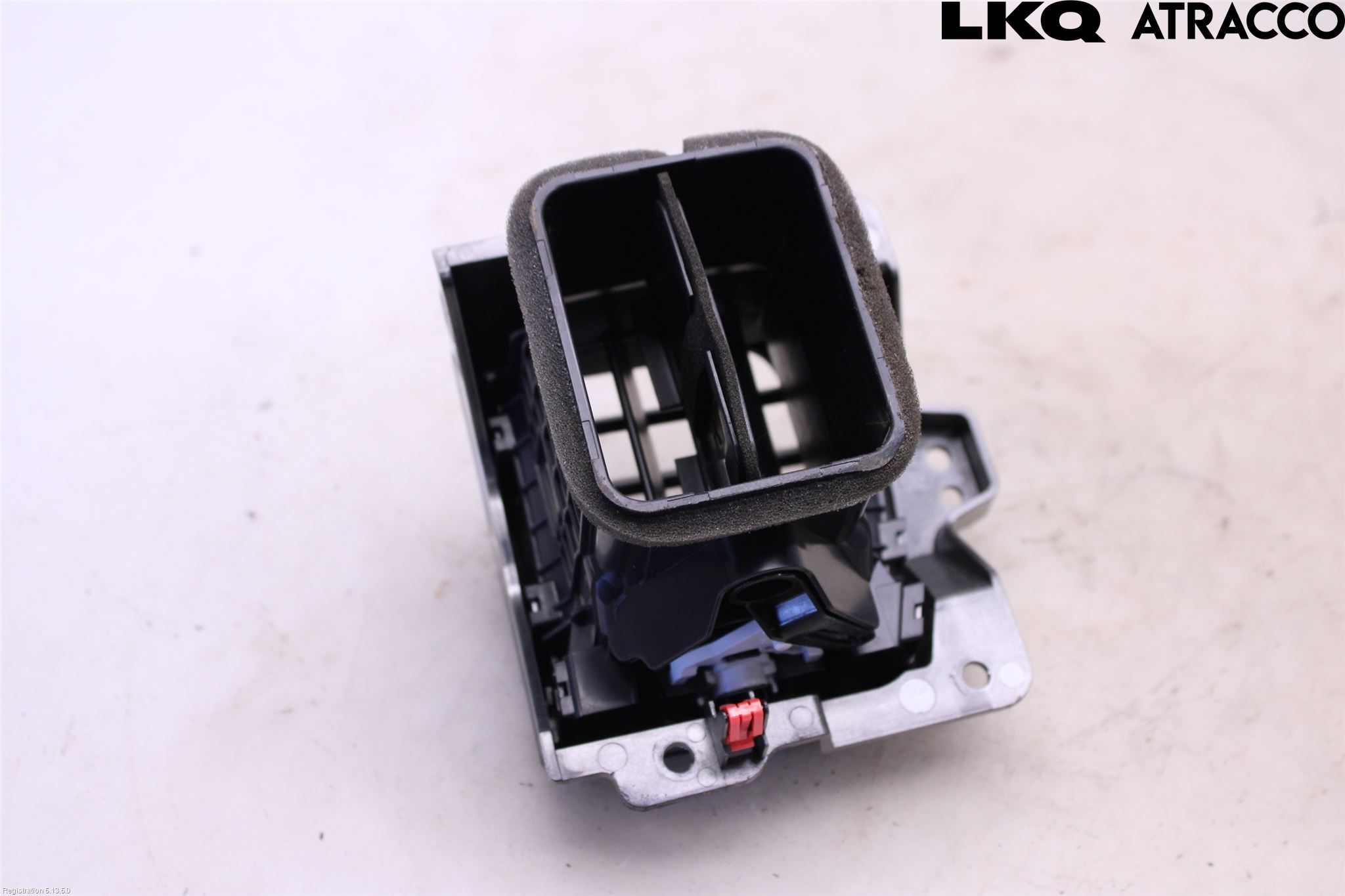 Lexus NX 300h 15-21 Defrosterkanal-Munstycke