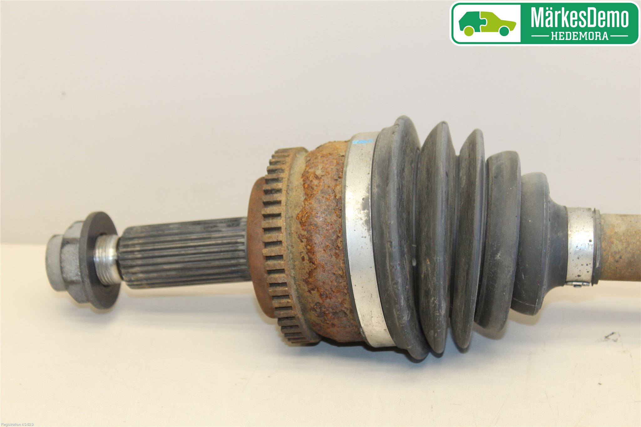 Hyundai ix20 Drivaxel Fram Höger