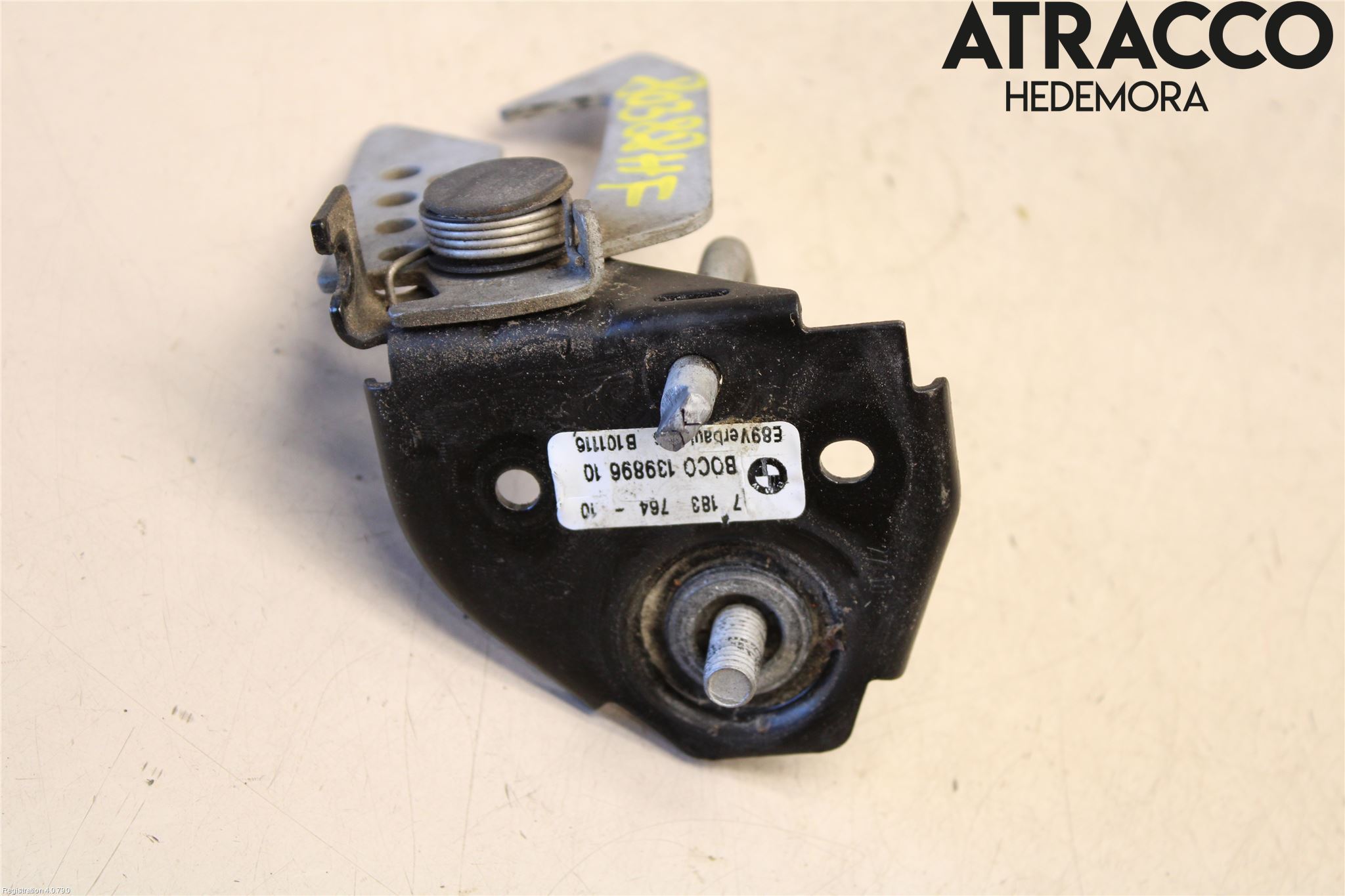 BMW 5 F10/F11/F18 09-17 Huv Spärr