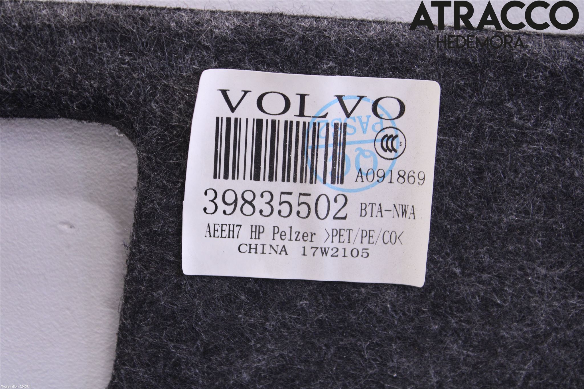 Volvo S90 17->> Inredning Bakluckeklädsel