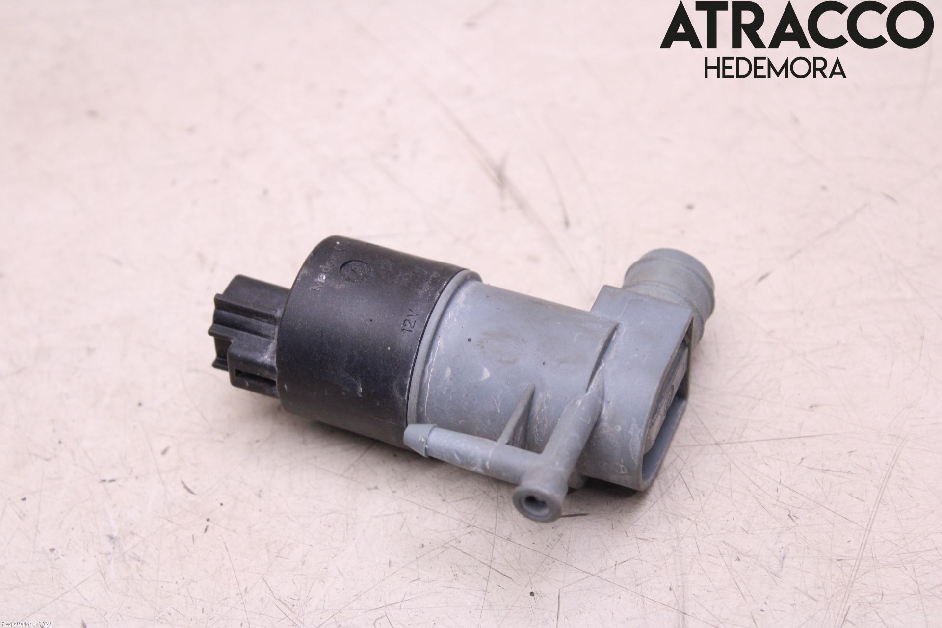 Toyota YARIS XP130 12-14 Spolarpump Vindruta