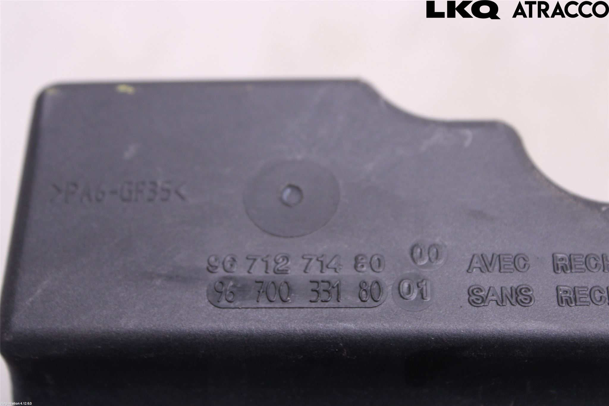 Ford KUGA 08-12 Oljefälla