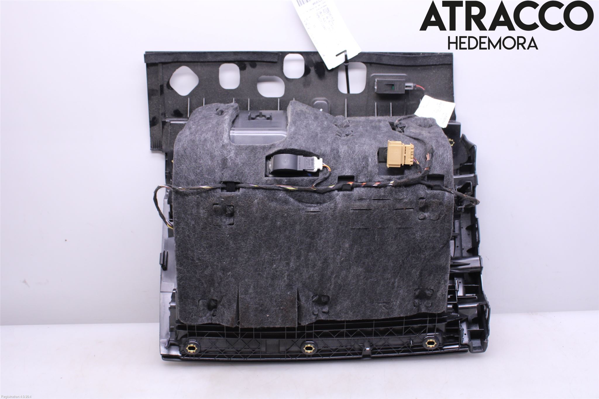 Audi A6 ALLROAD 12-18 Handskfack