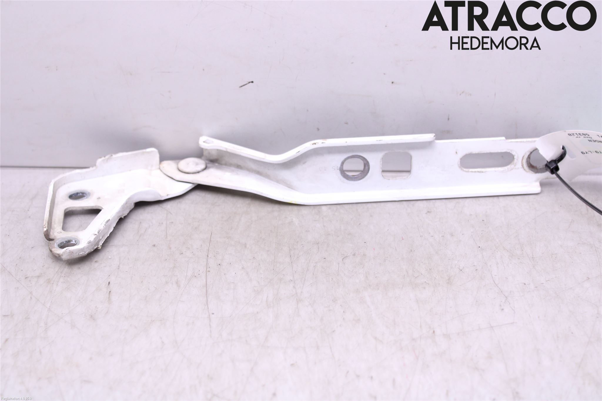 Audi Q7/SQ7 Huvgångjärn