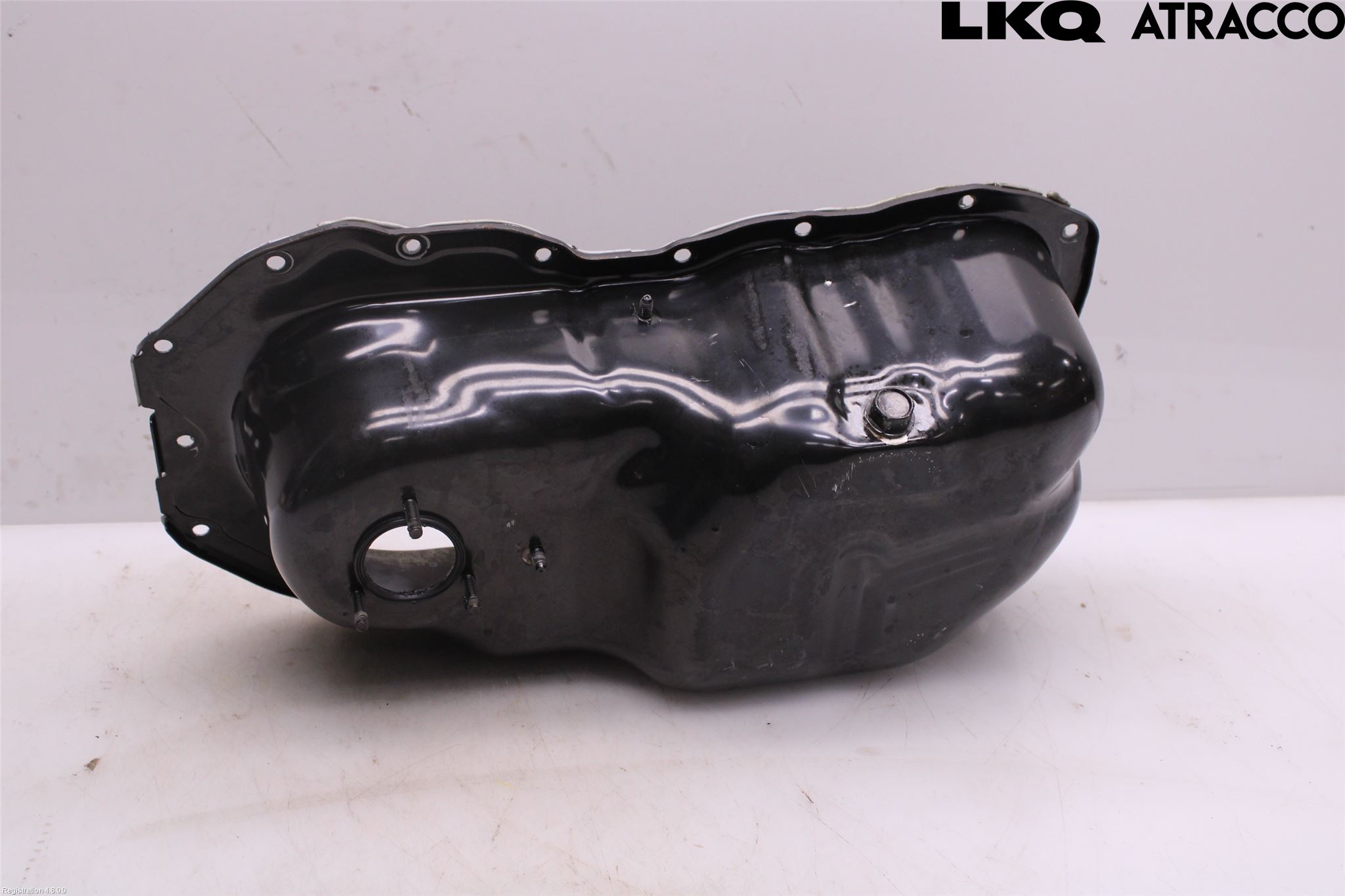 Mazda CX-30 20- Oljetråg